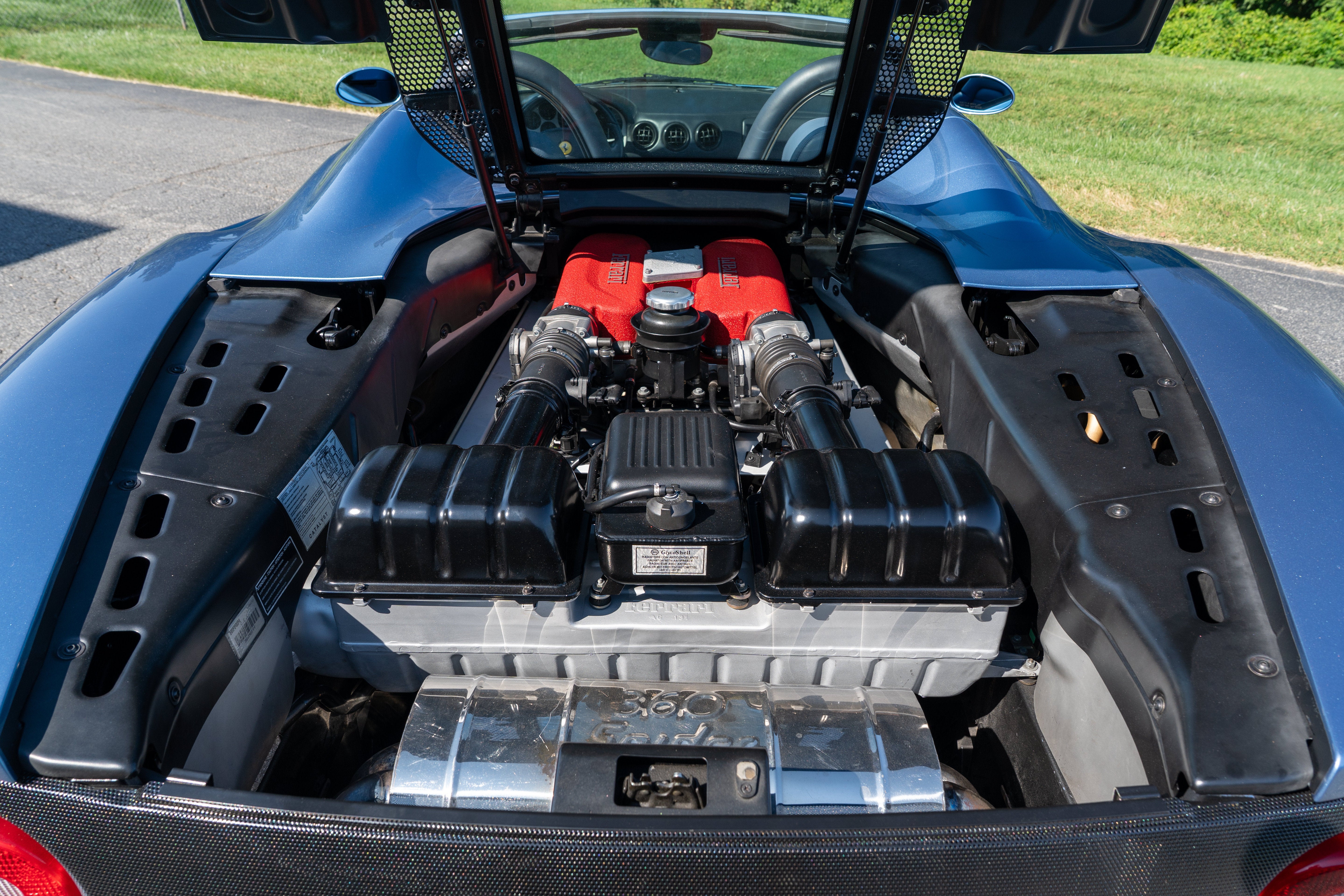 Used 2001 Azzurro California Ferrari  image 13