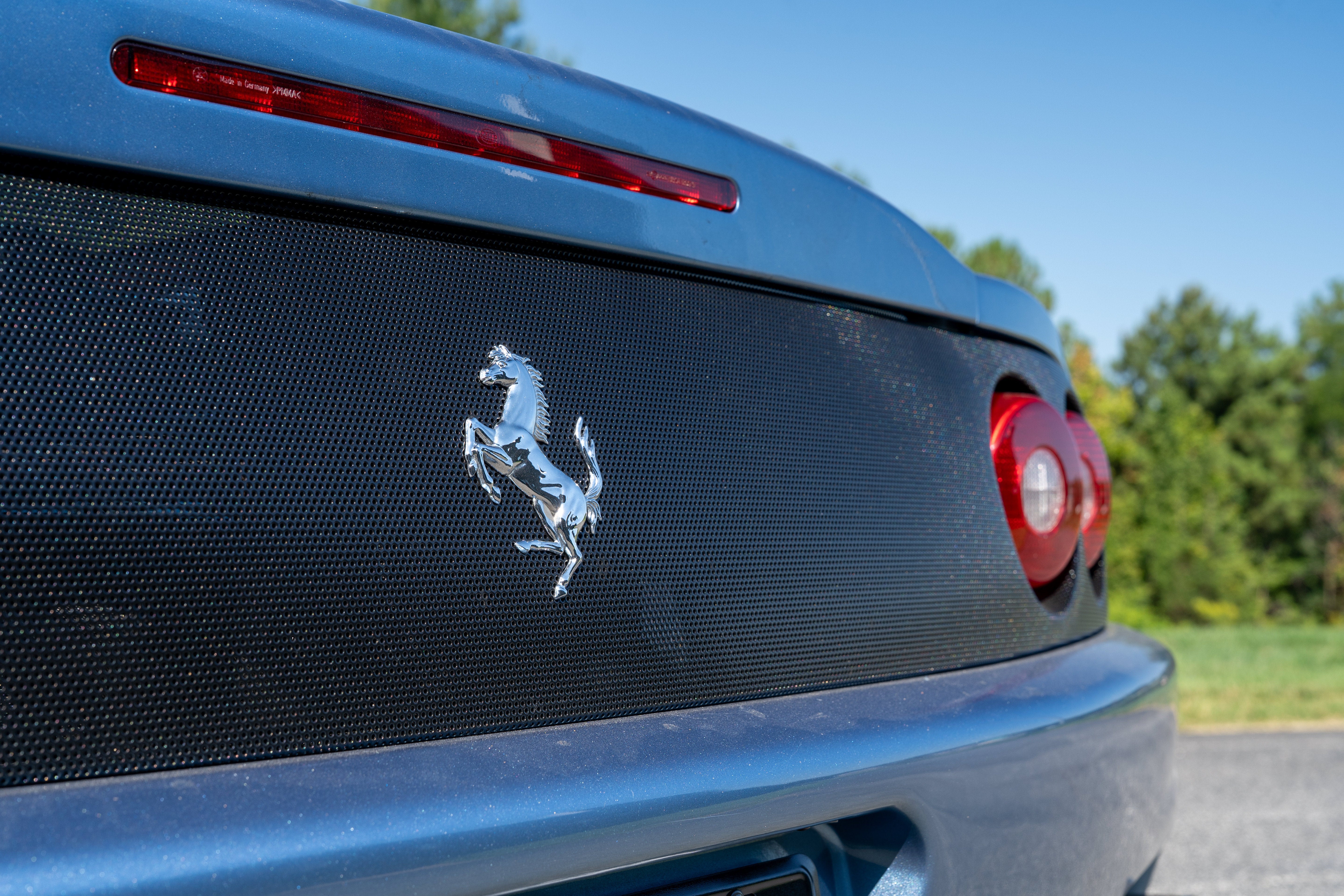 Used 2001 Azzurro California Ferrari  image 17