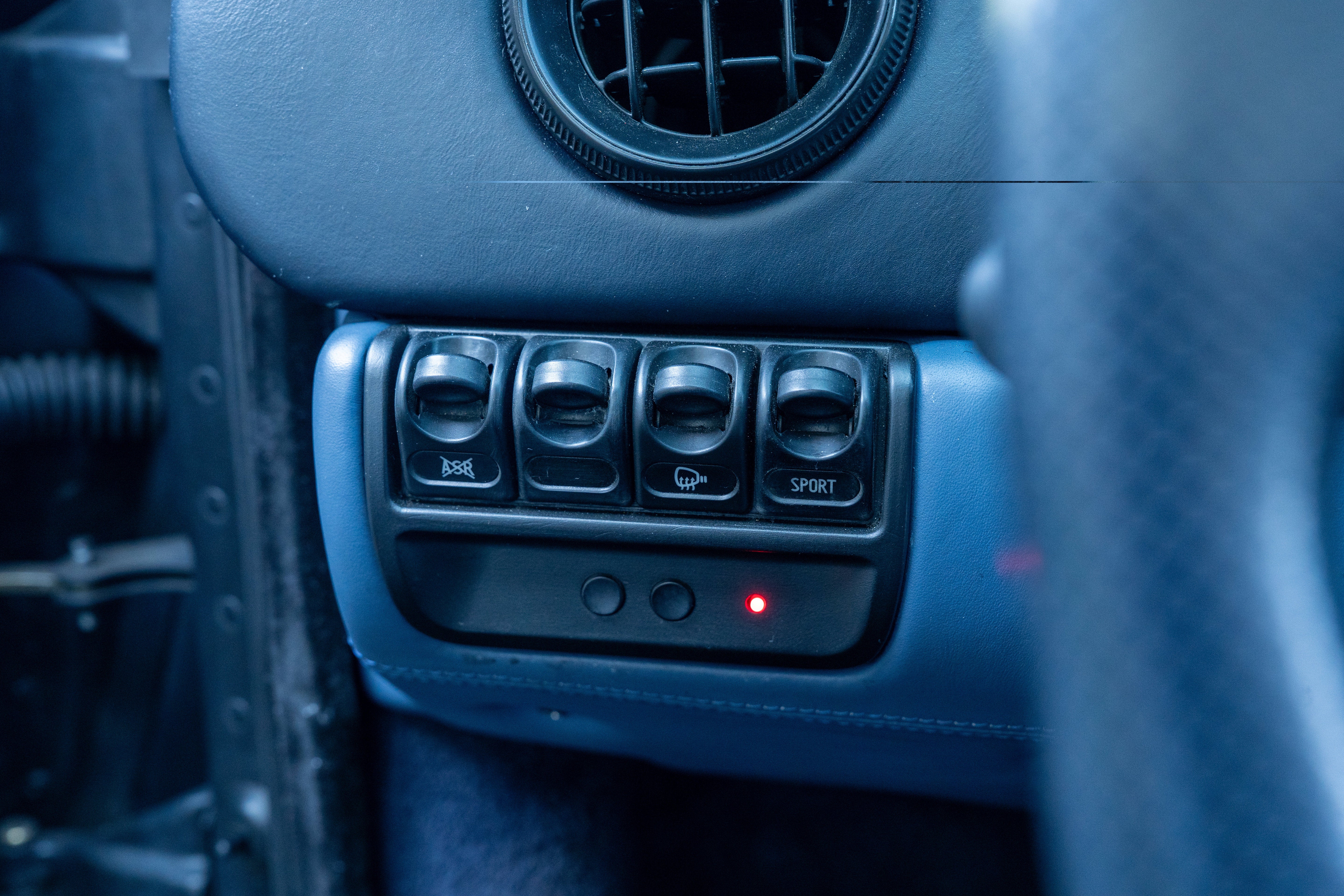 Used 2001 Azzurro California Ferrari  image 33