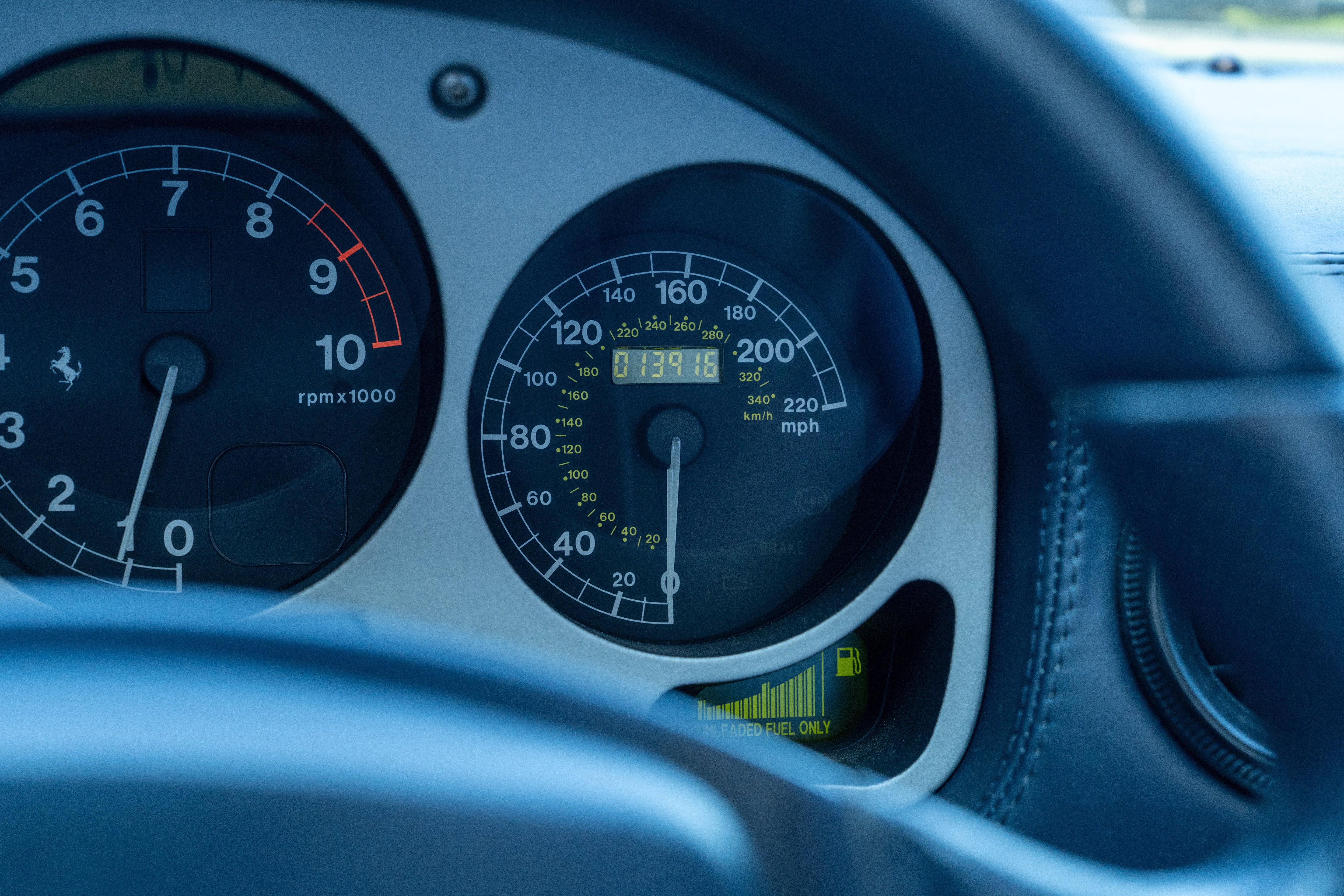 Used 2001 Azzurro California Ferrari  image 39