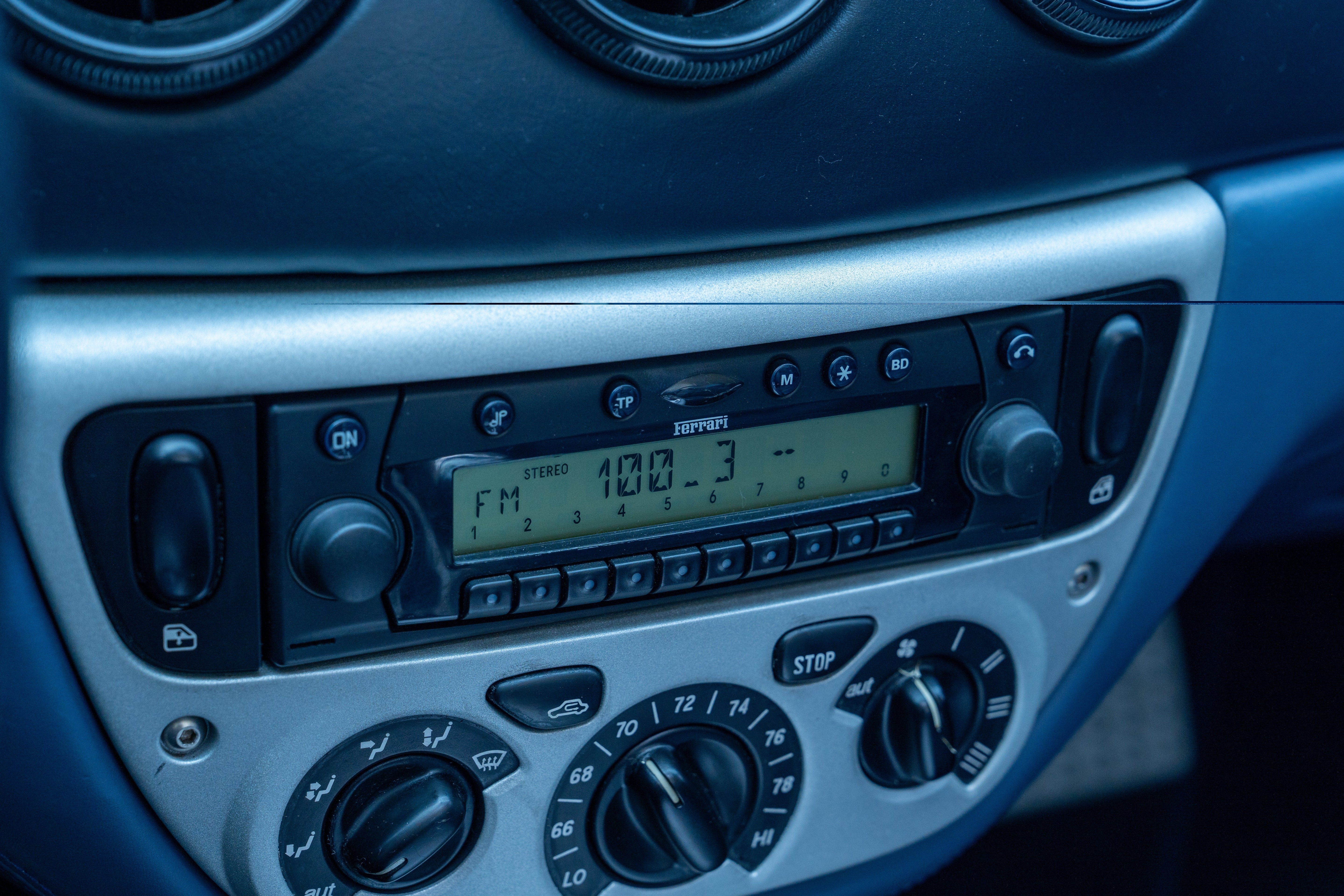 Used 2001 Azzurro California Ferrari  image 41