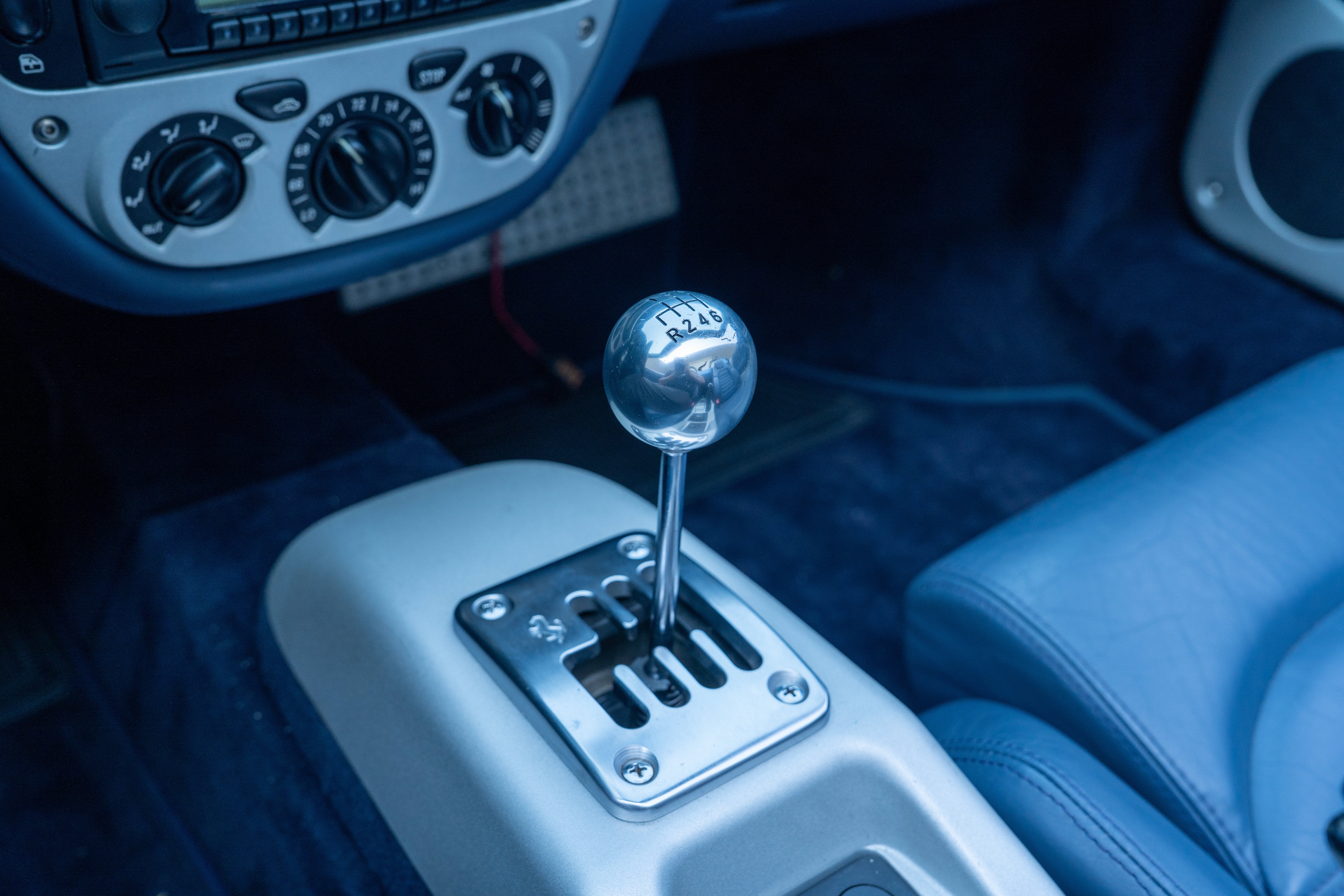 Used 2001 Azzurro California Ferrari  image 43
