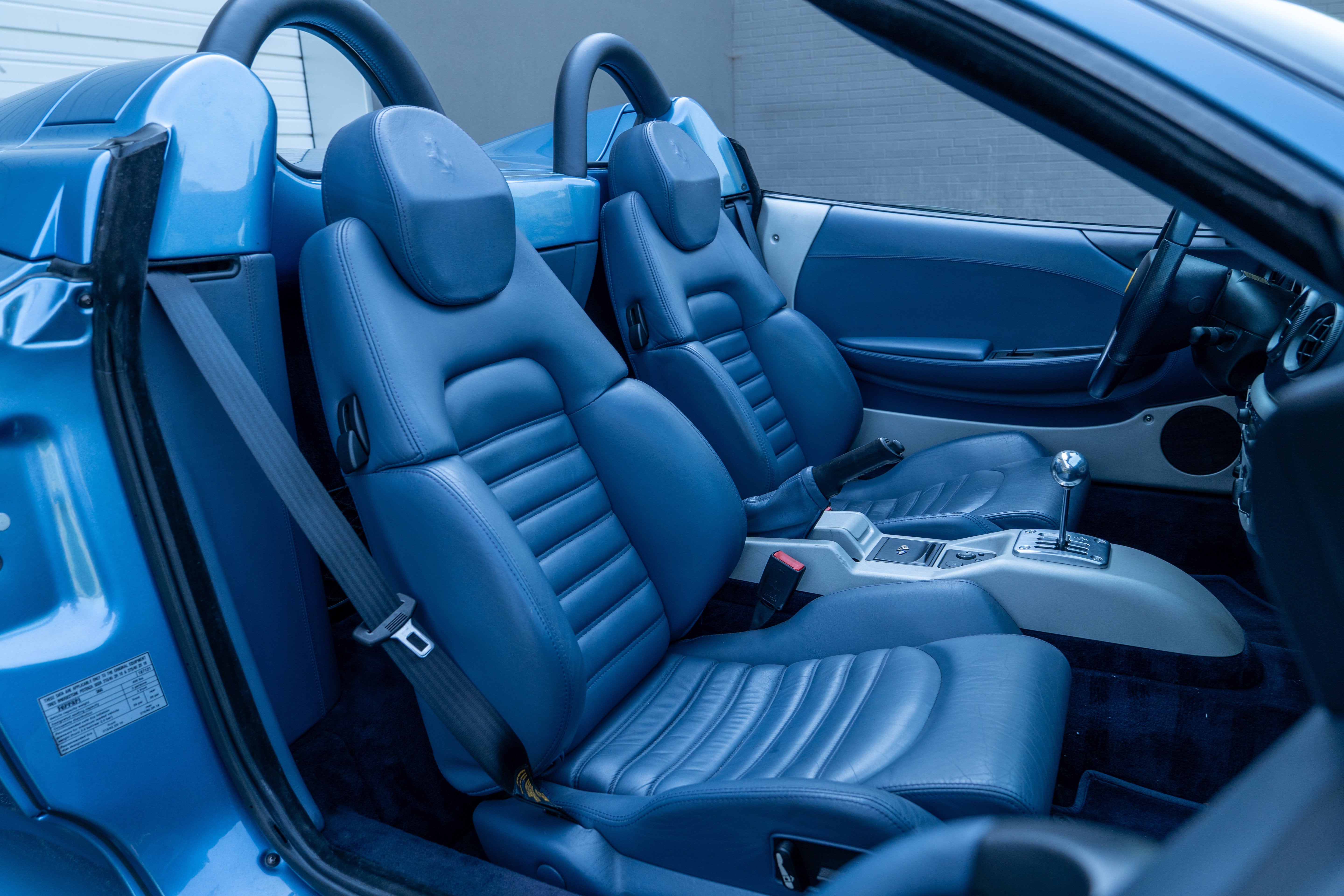 Used 2001 Azzurro California Ferrari  image 50