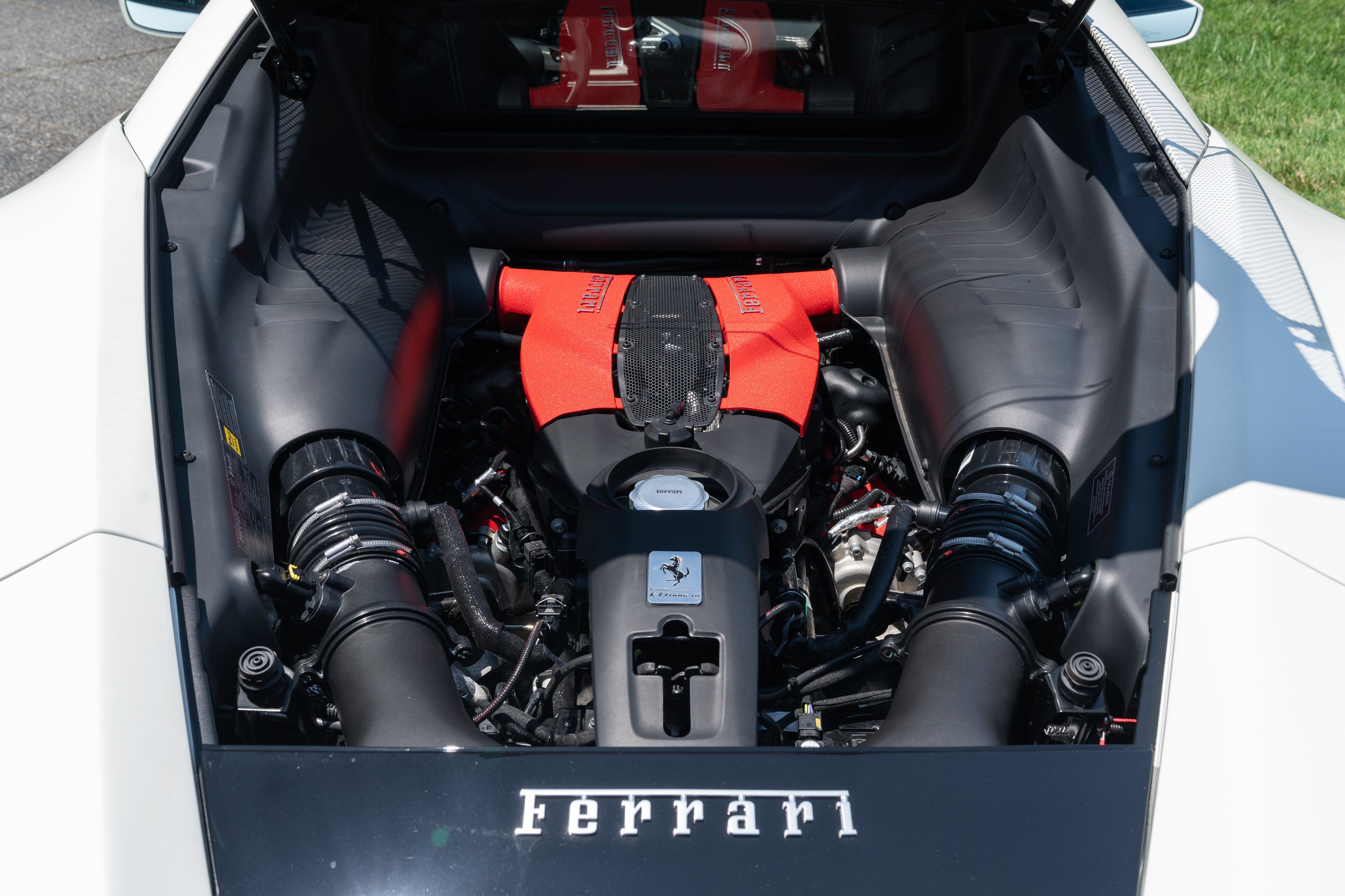 Certified Used 2022 Bianco Avus Ferrari  image 13
