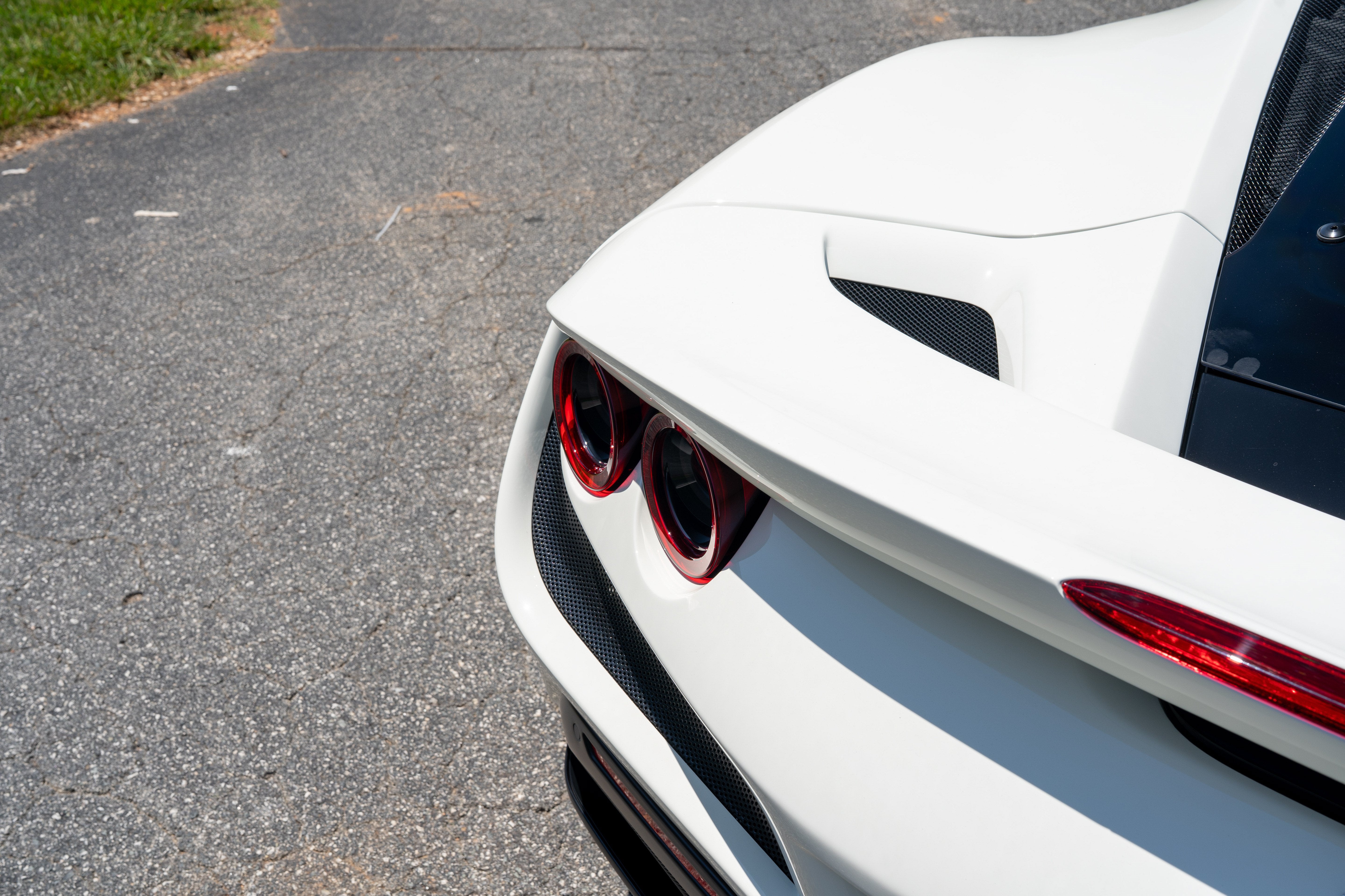 Certified Used 2022 Bianco Avus Ferrari  image 18