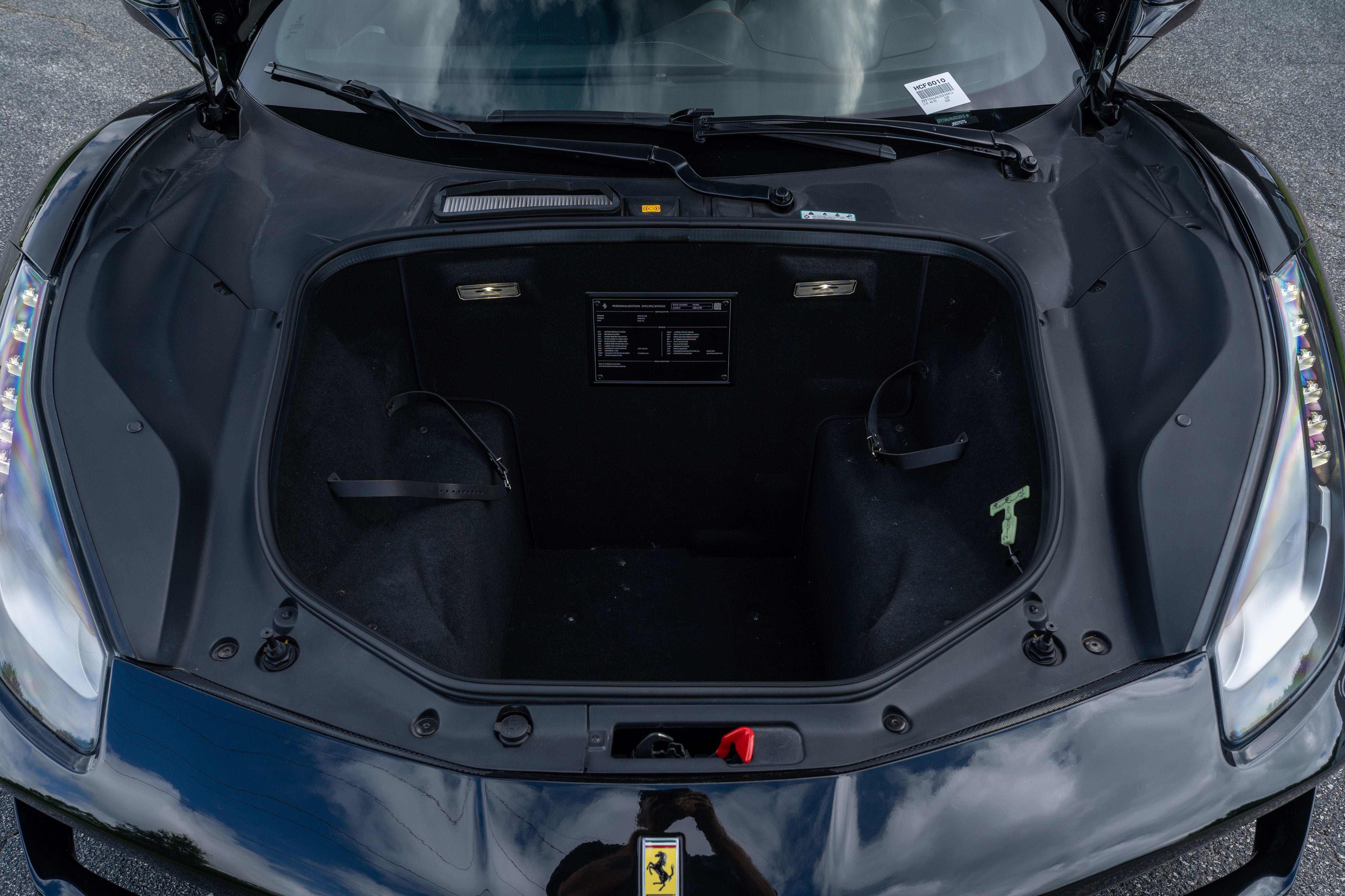 Certified Used 2018 Nero Ferrari  image 23