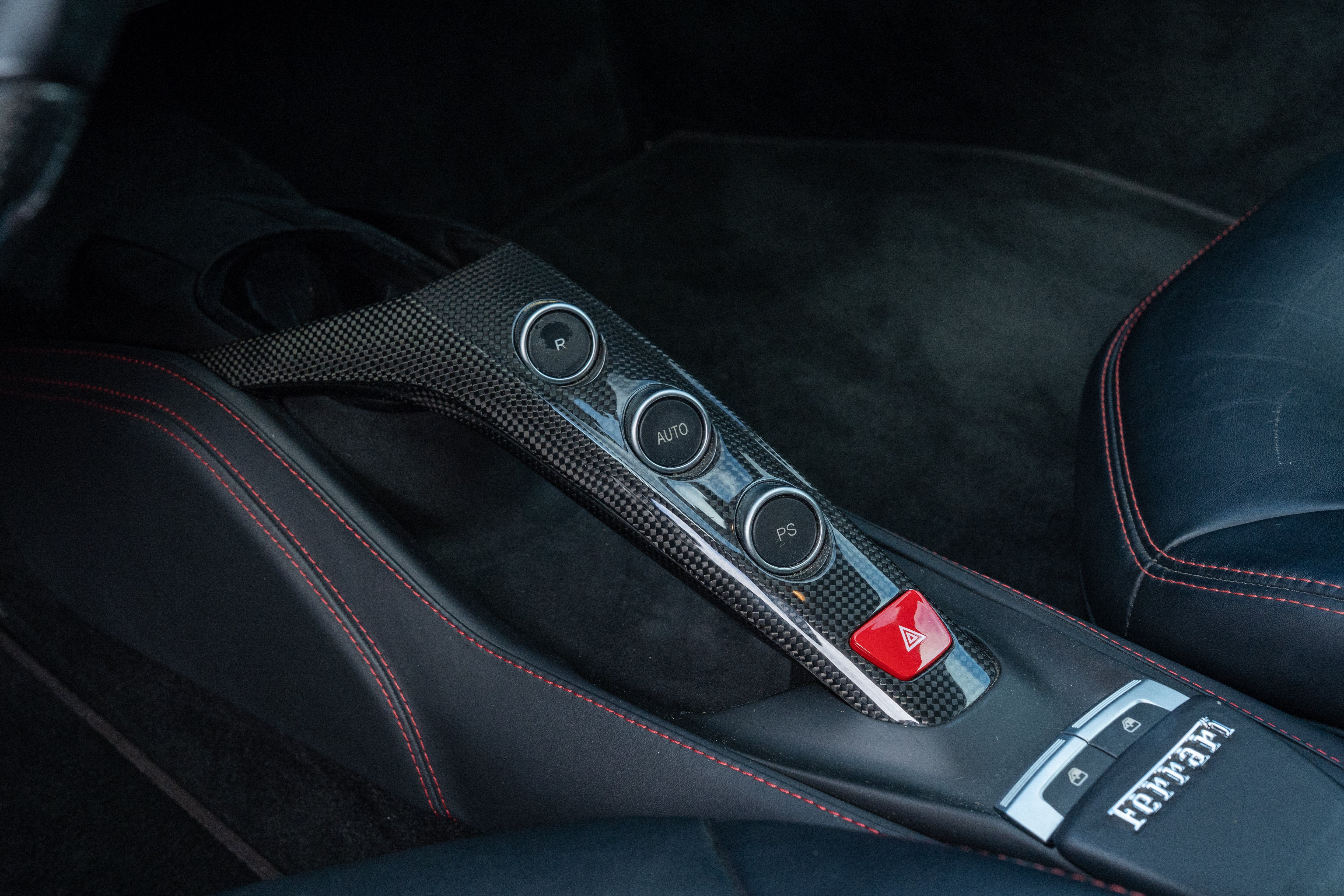 Certified Used 2018 Nero Ferrari  image 46