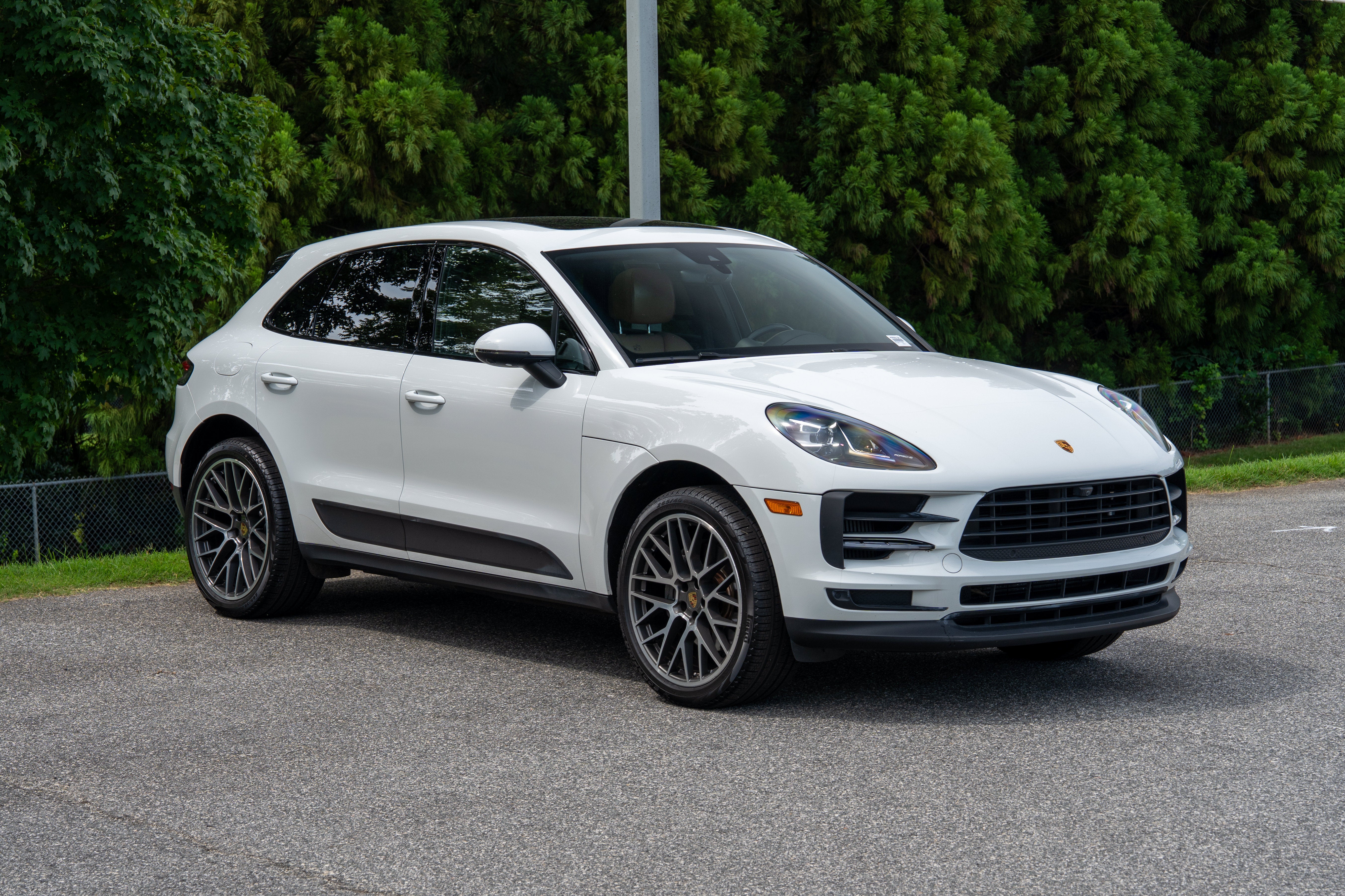 Used 2021 White Porsche S image 9