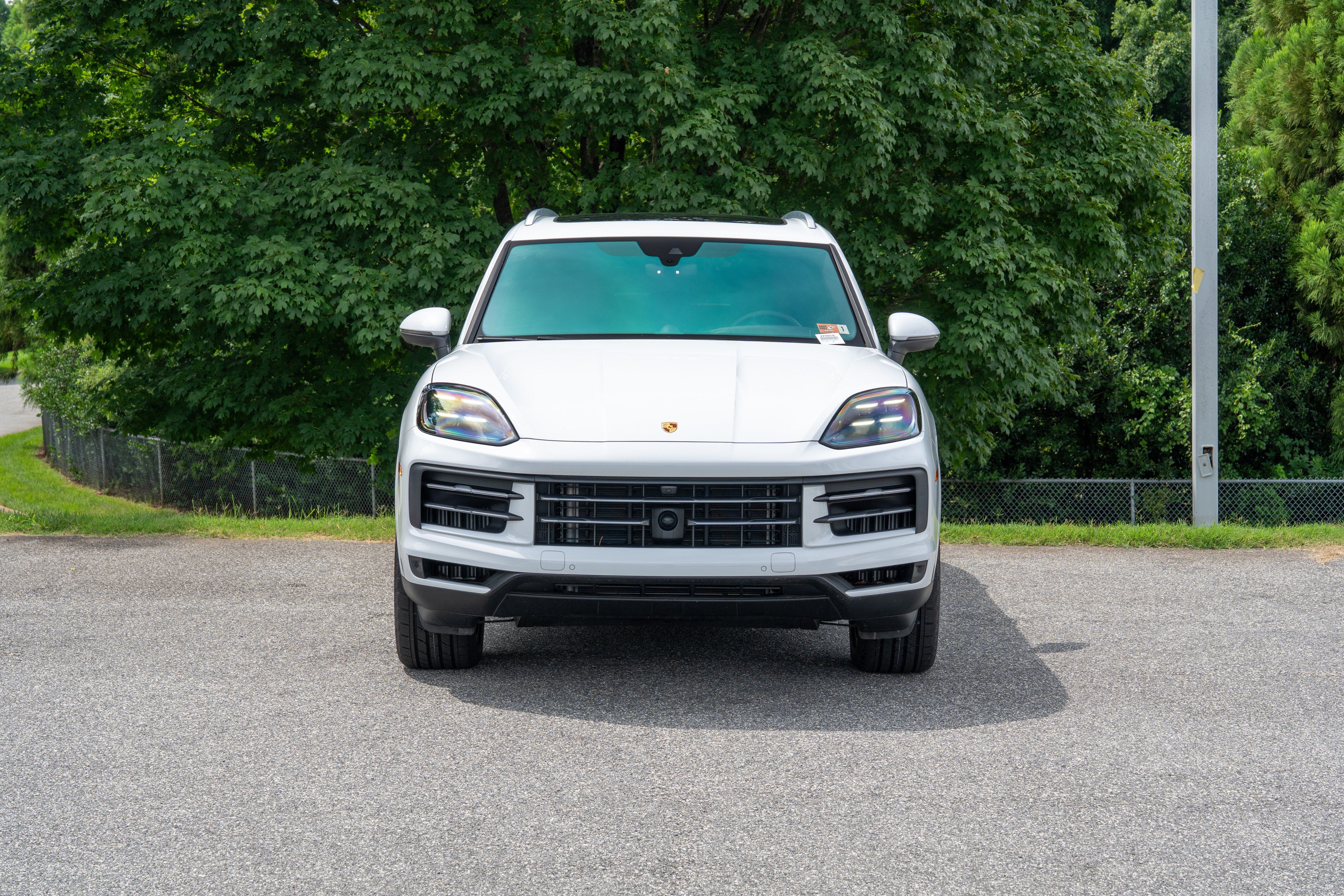 Used 2024 Carrara White Metallic Porsche  image 10