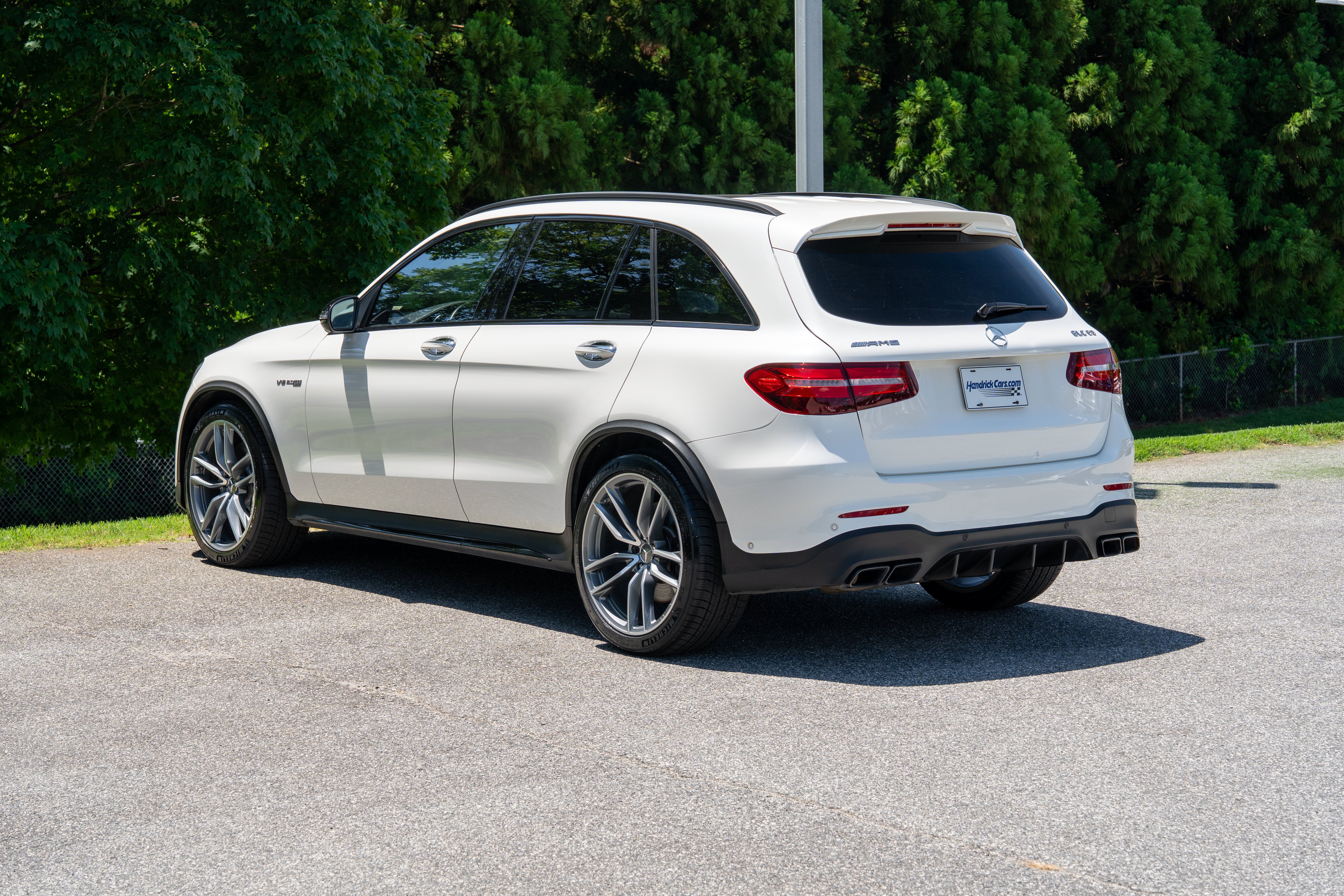 Used 2019 designo Diamond White Metallic Mercedes-Benz AMG® 63 4MATIC+ image 6