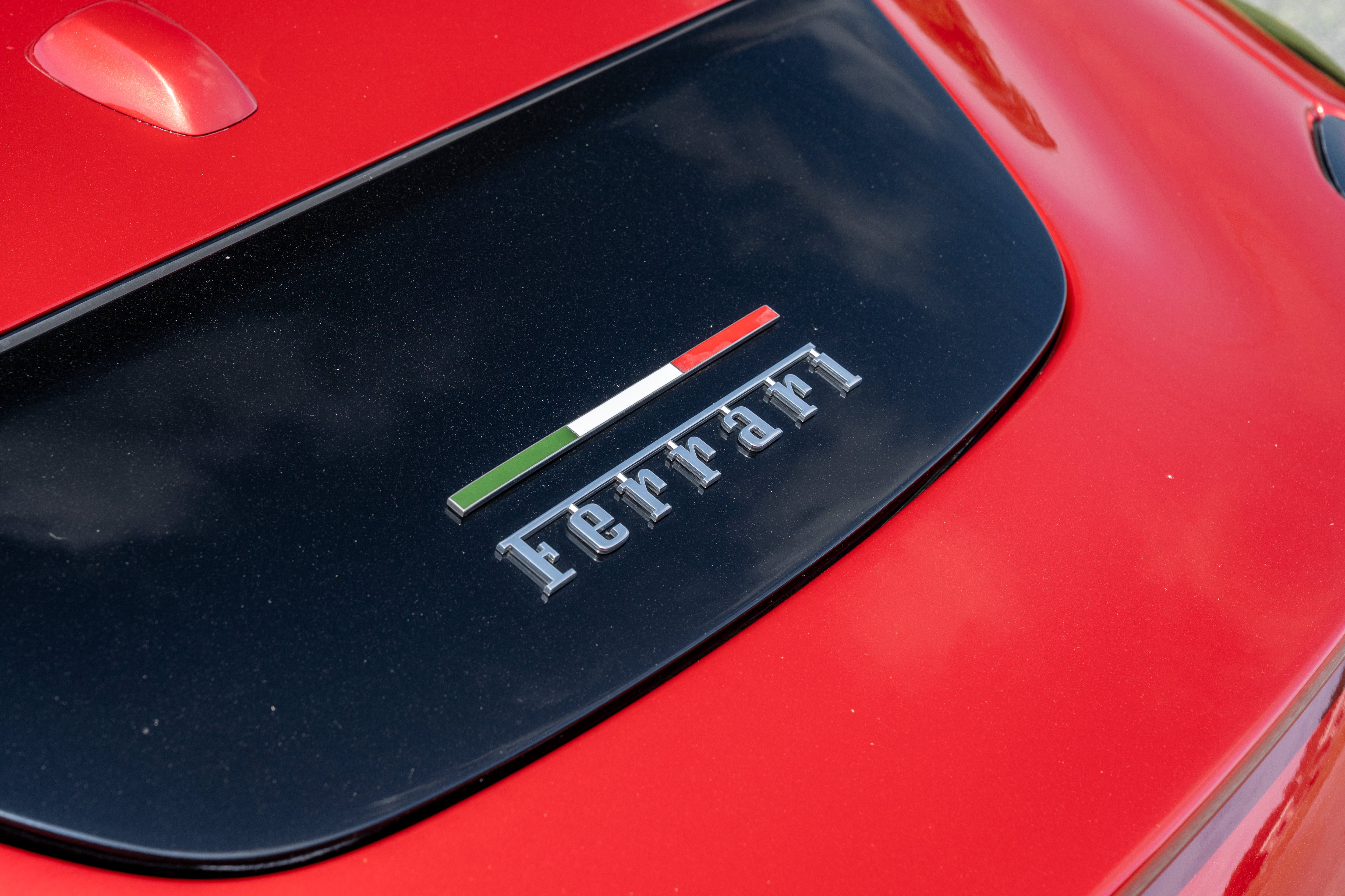 Certified Used 2024 Rosso Imola Ferrari  image 15