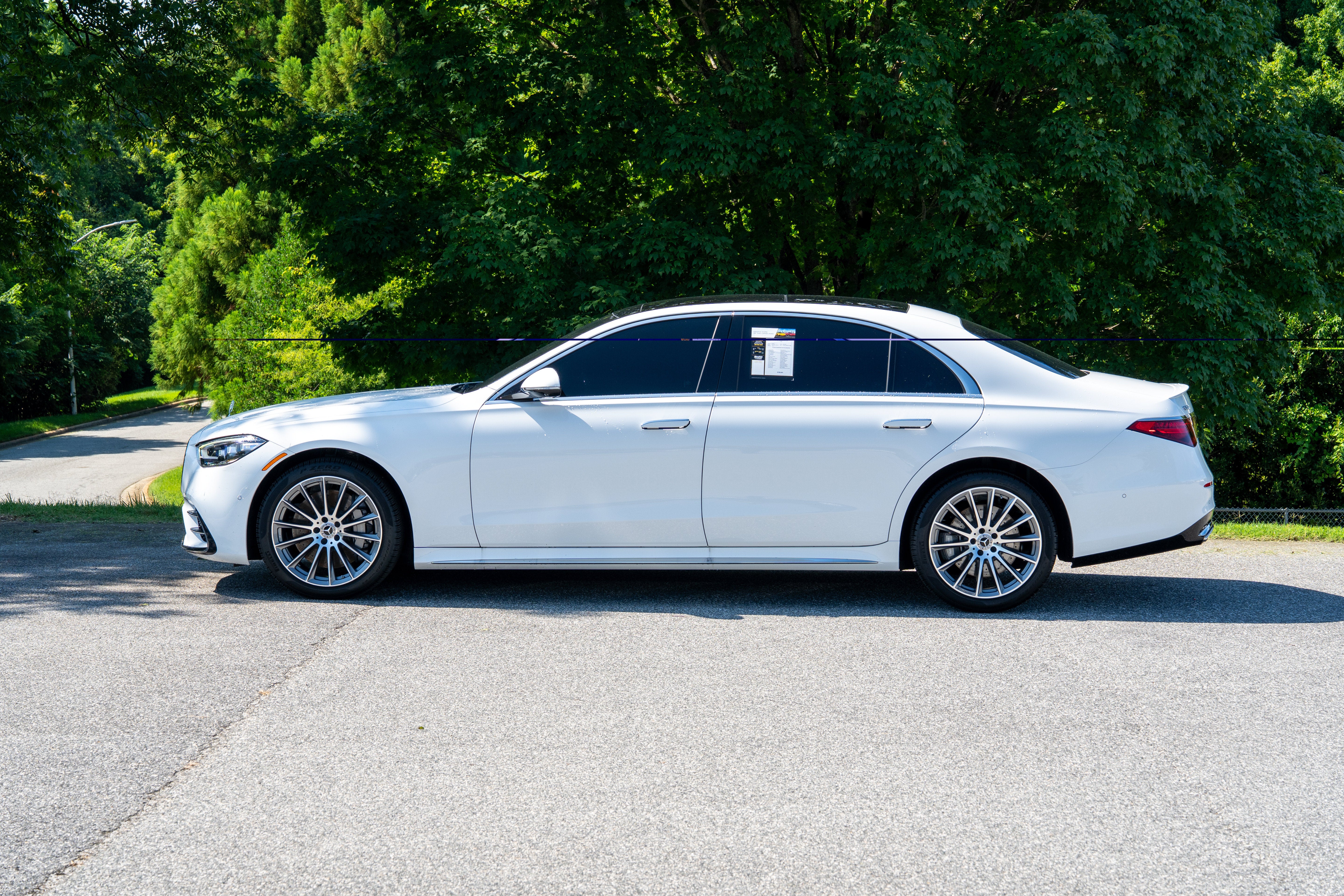 Used 2025 Manufaktur Moonli Mercedes-Benz S 580 4MATIC® image 5