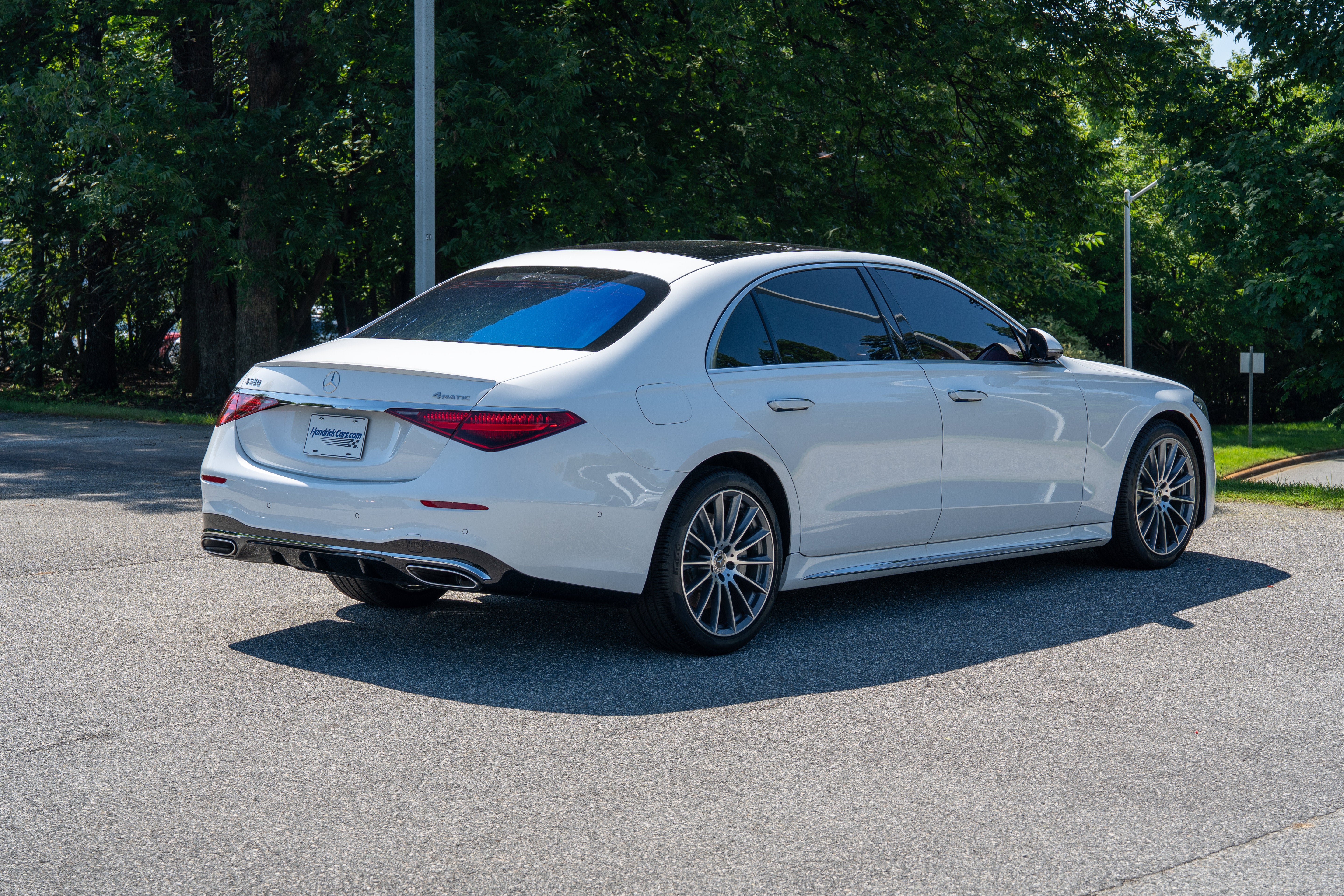 Used 2025 Manufaktur Moonli Mercedes-Benz S 580 4MATIC® image 8