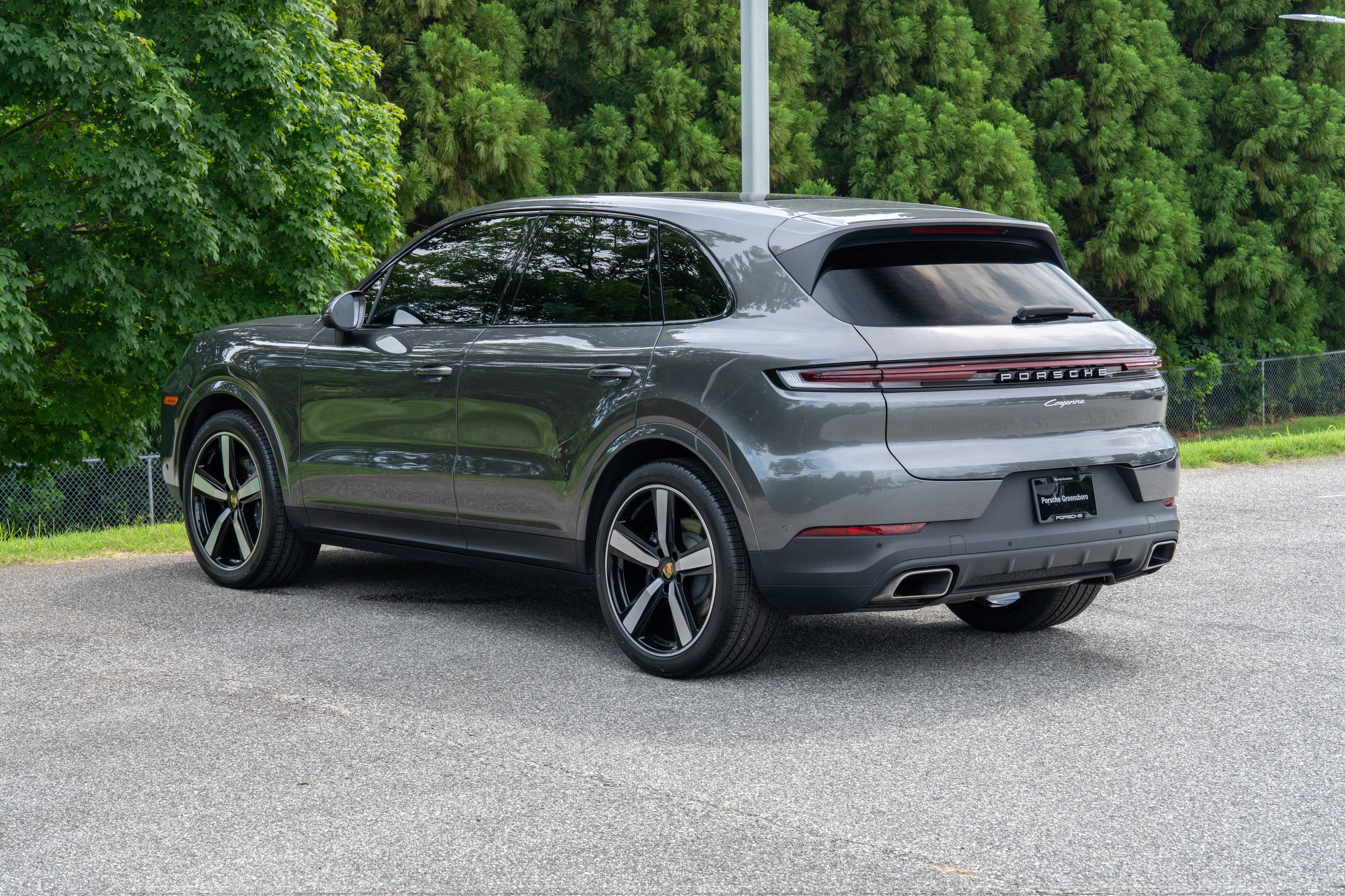Used 2024 Quartzite Grey Metallic Porsche Base image 3