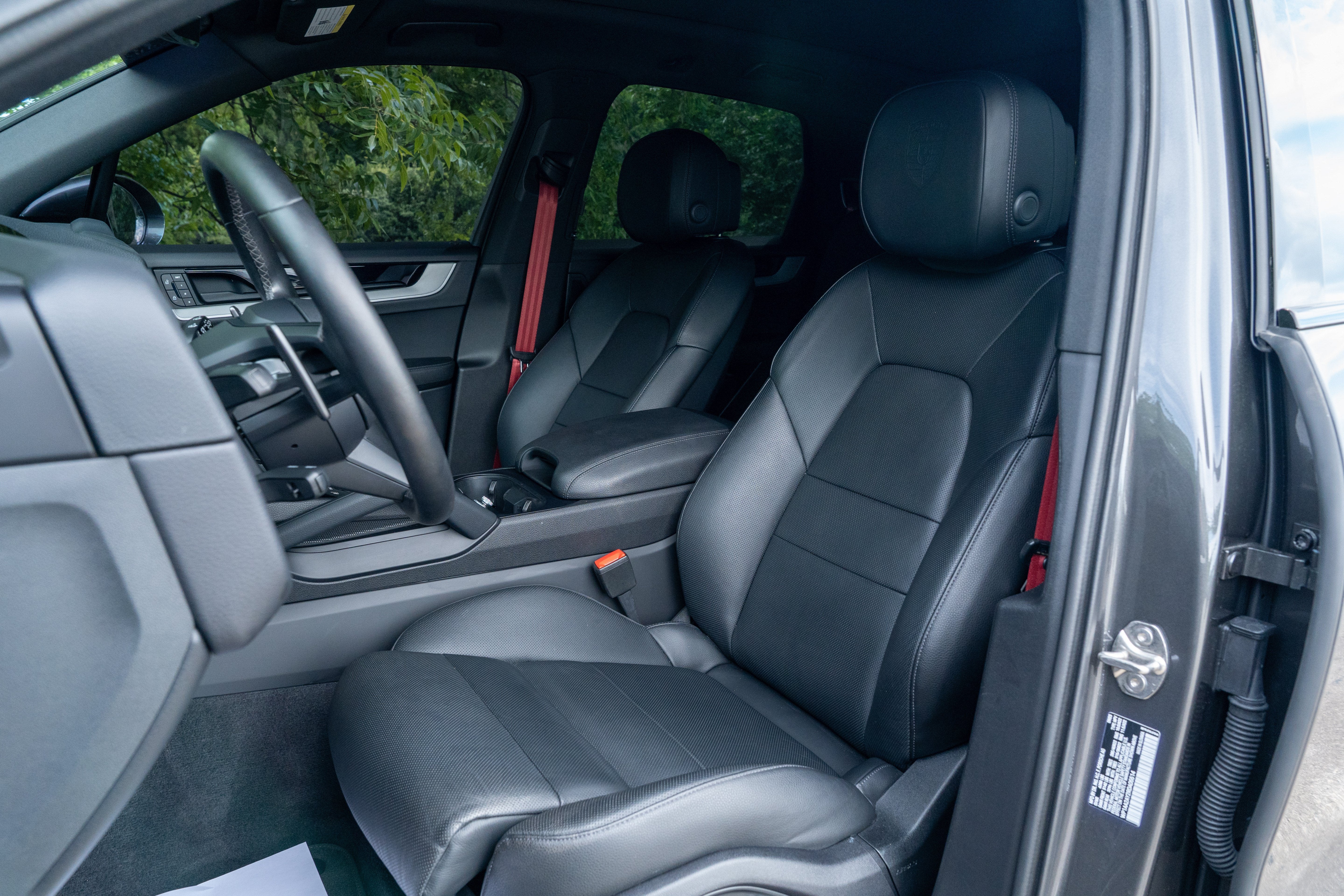 Used 2024 Quartzite Grey Metallic Porsche Base image 5
