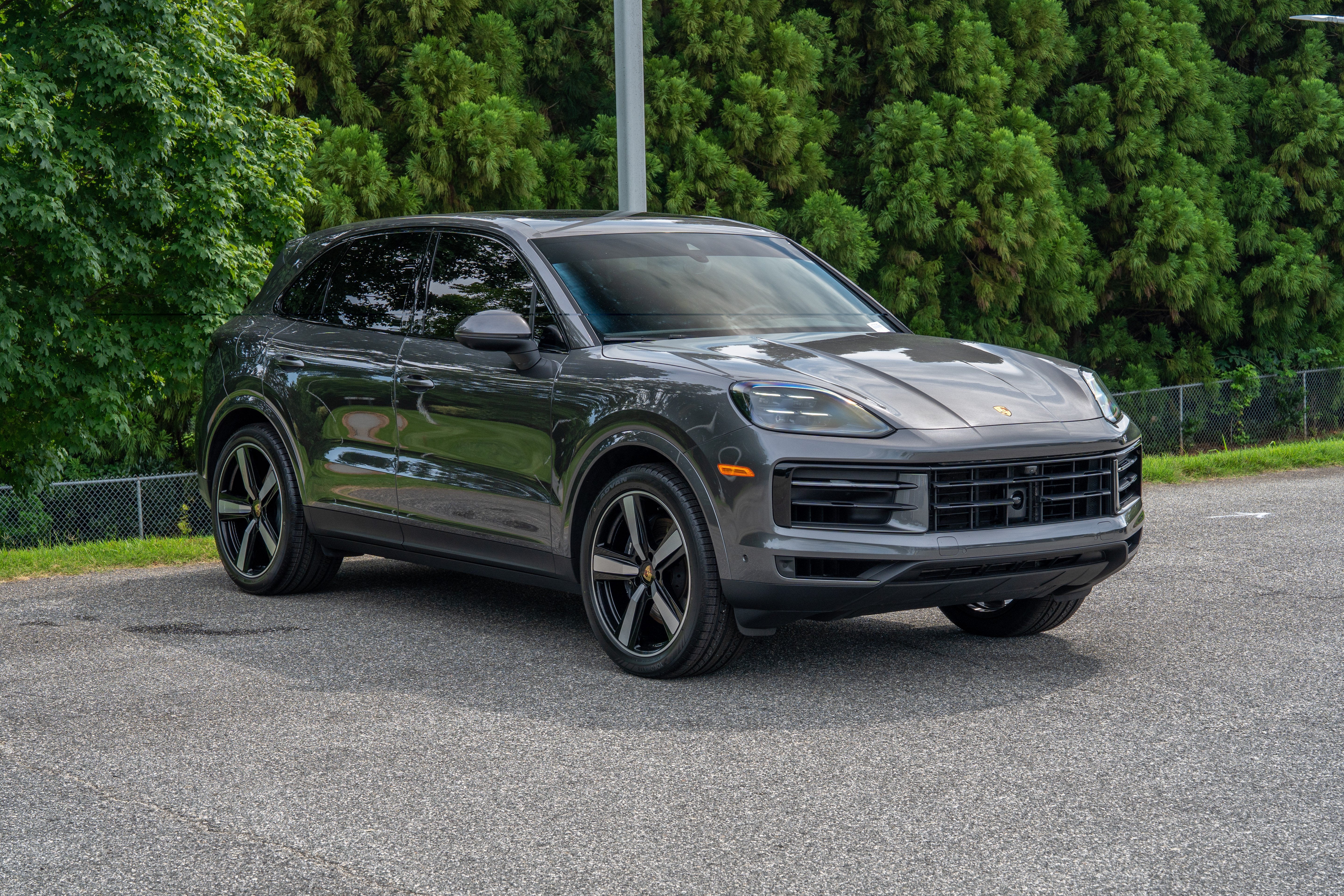 Used 2024 Quartzite Grey Metallic Porsche Base image 9