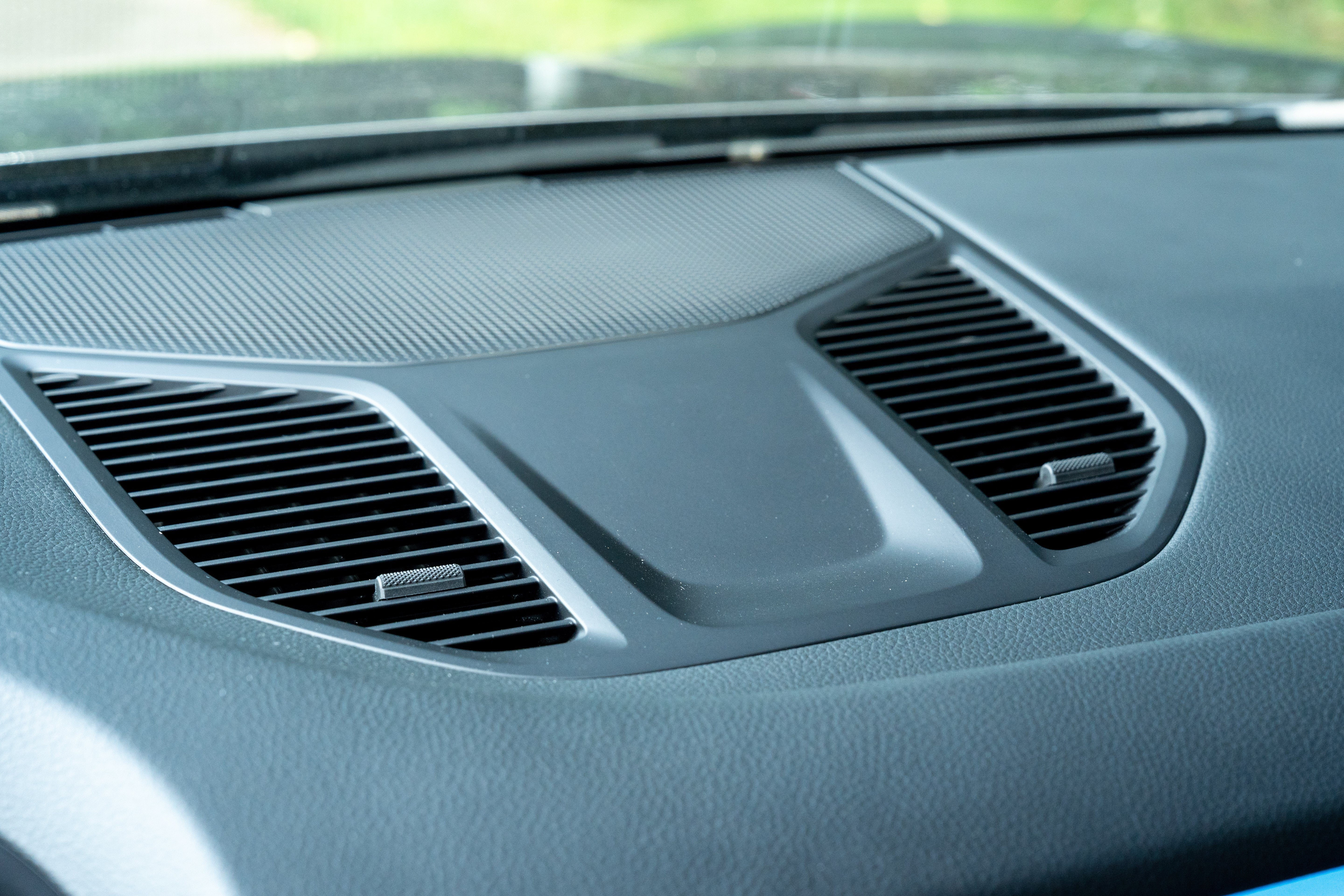 Used 2024 Quartzite Grey Metallic Porsche Base image 27