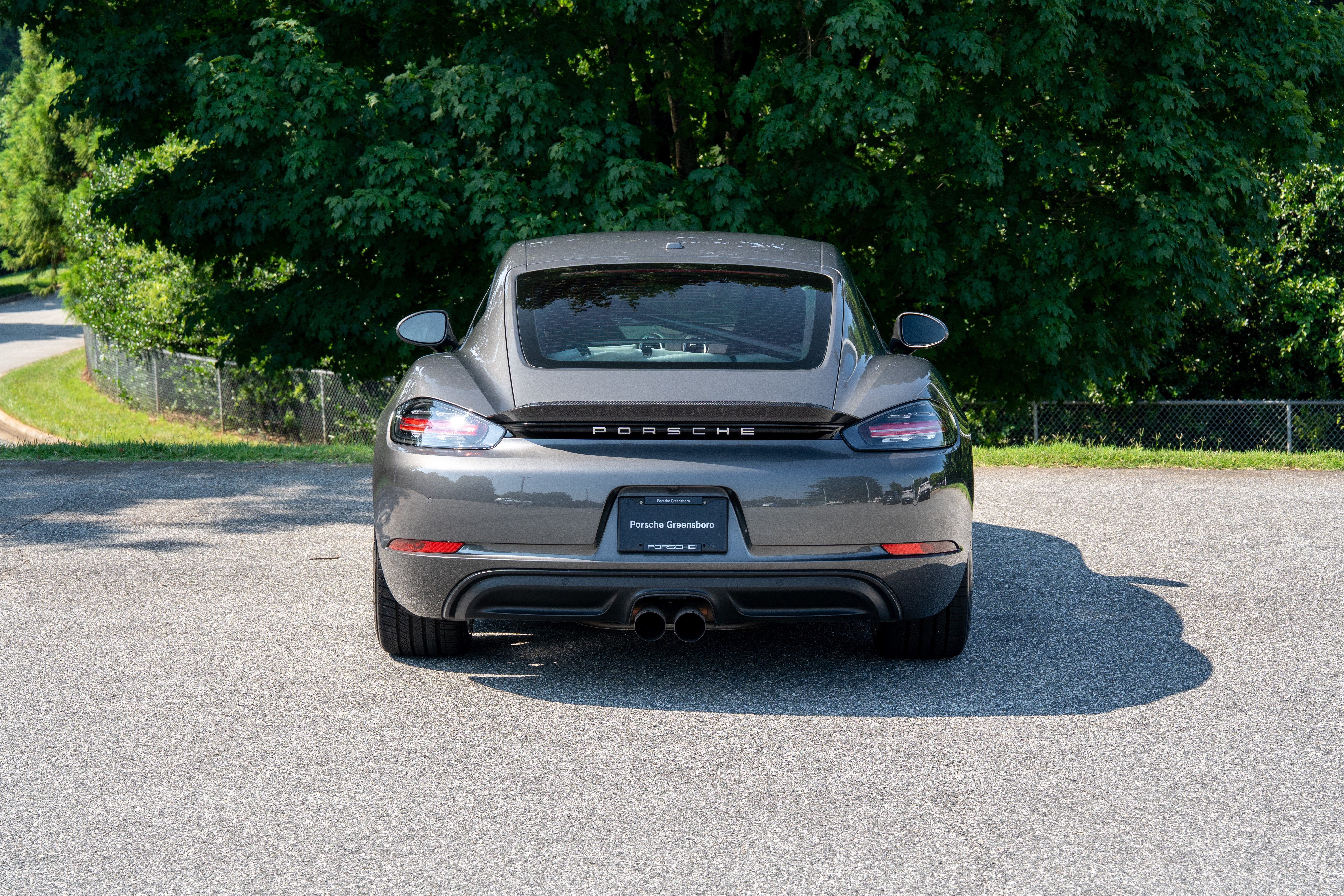Used 2018 Night Blue Metallic Porsche S image 6