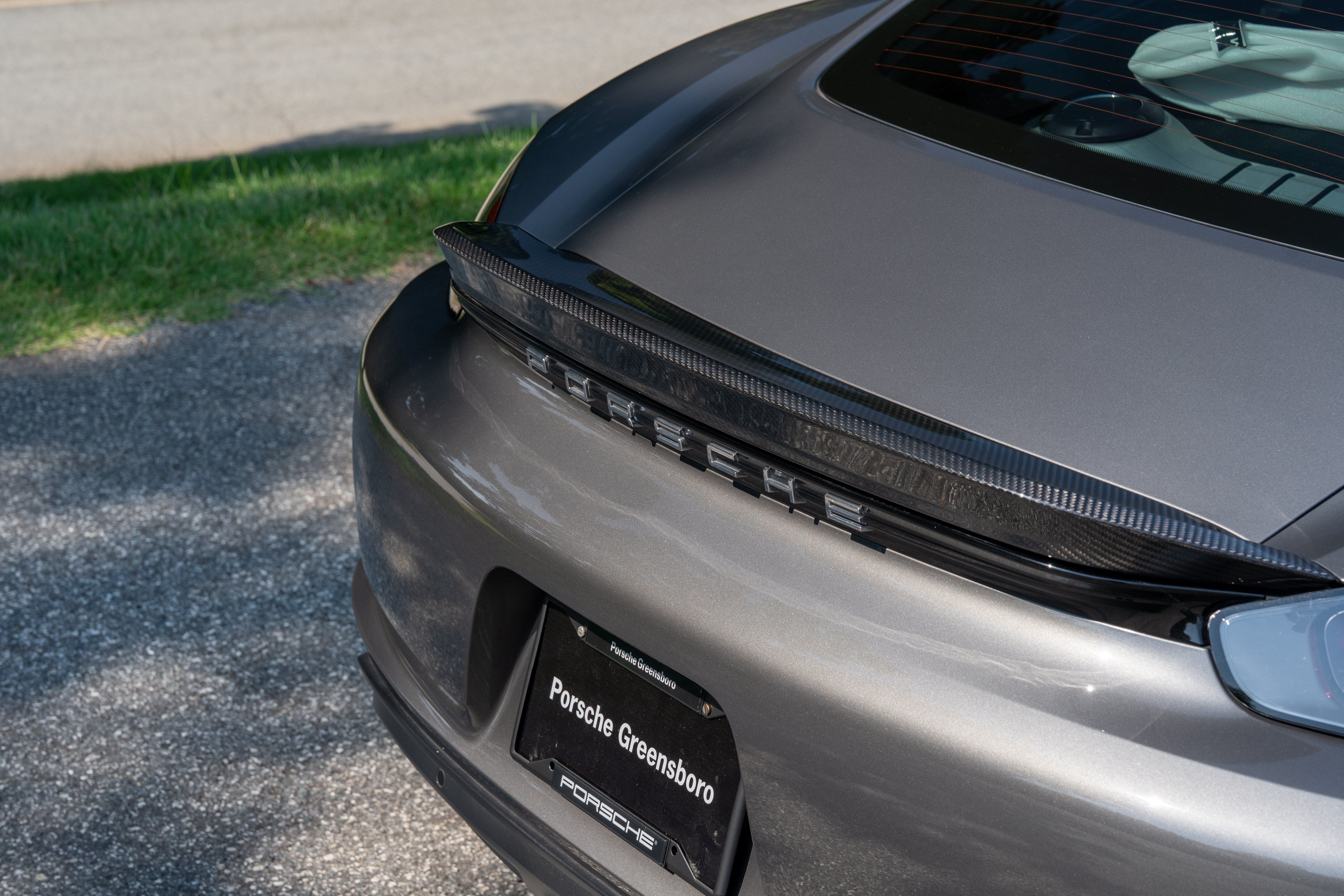 Used 2018 Night Blue Metallic Porsche S image 16