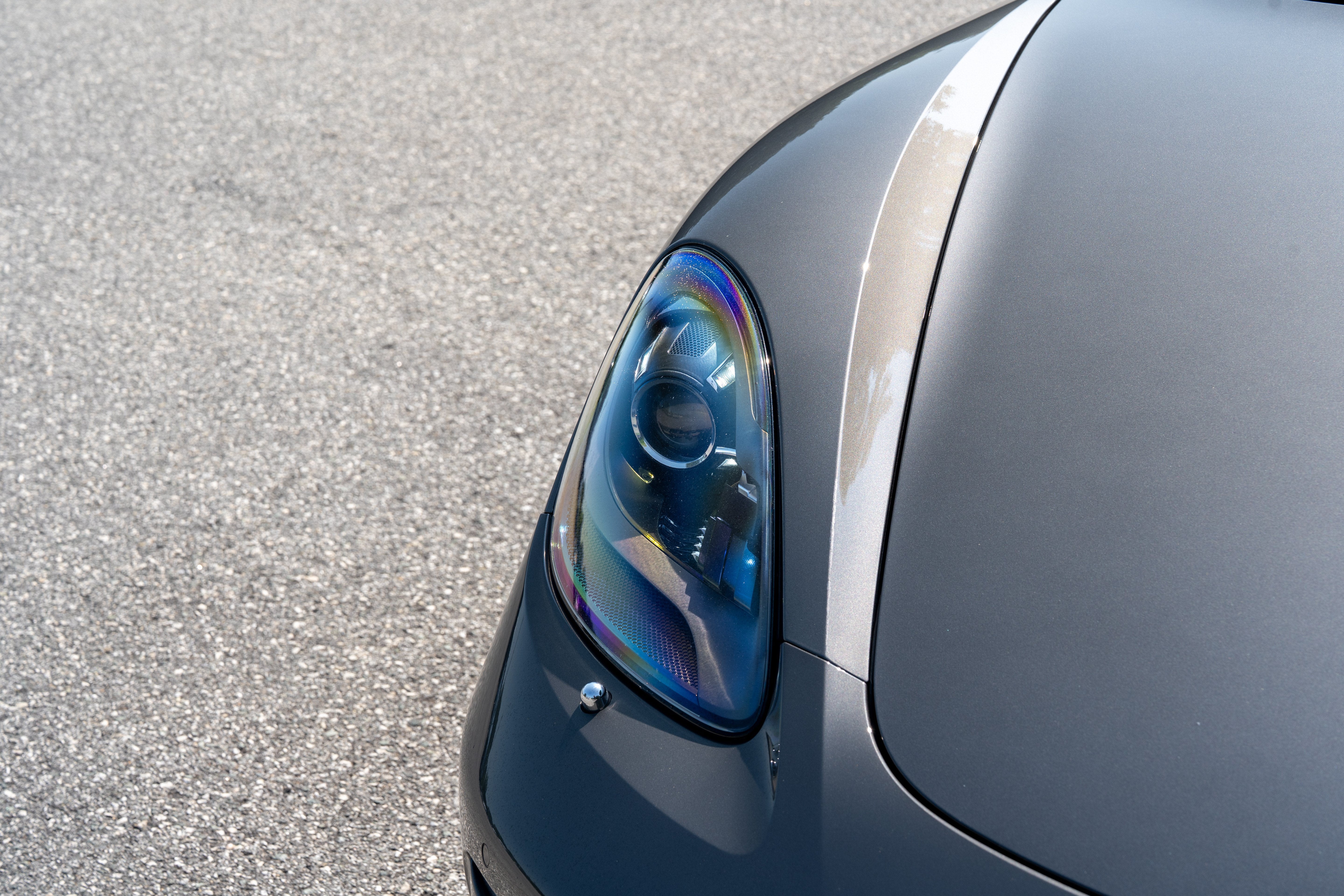 Used 2018 Night Blue Metallic Porsche S image 20