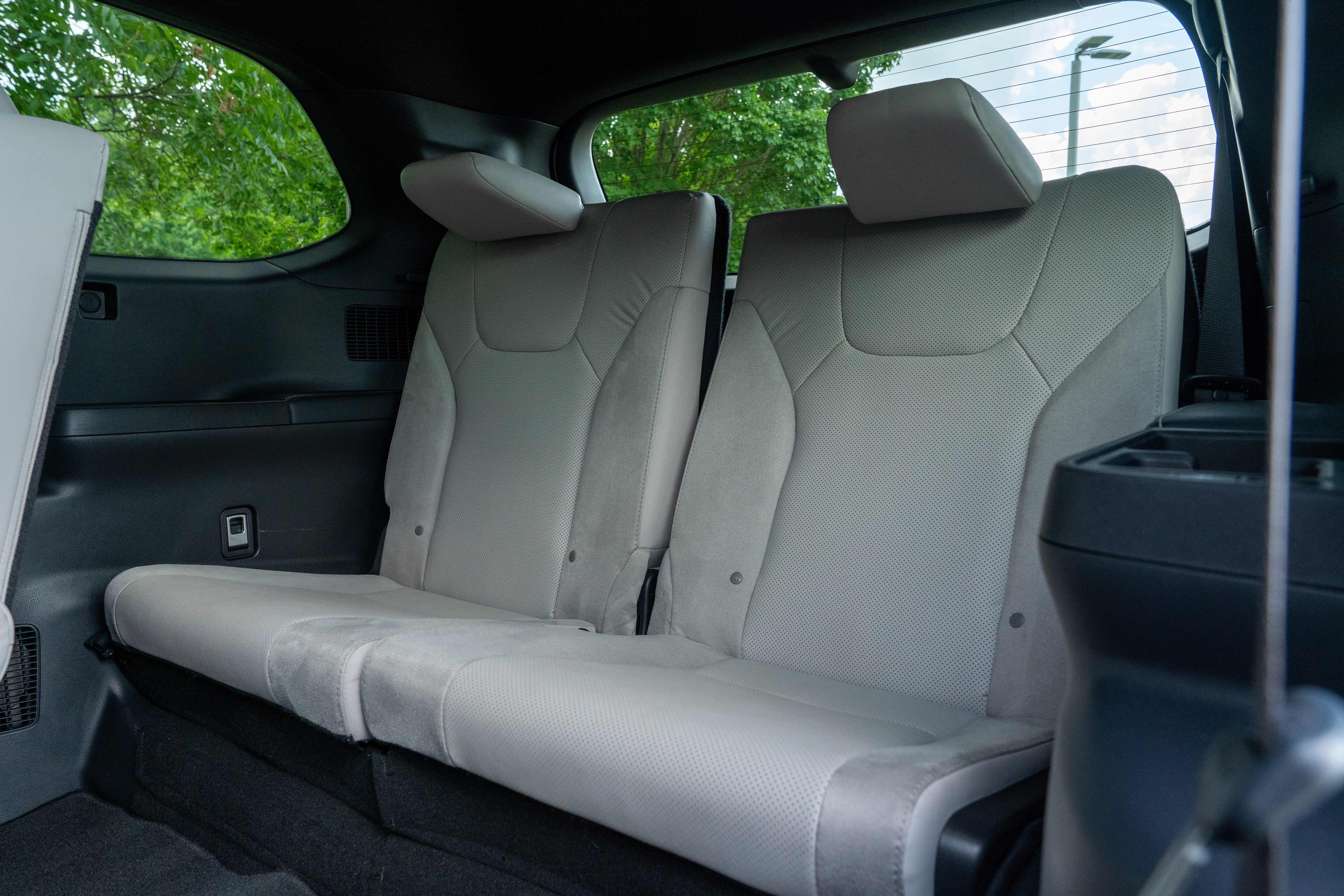 Used 2024 Wind Chill Pearl Lexus 350 Luxury AWD image 26