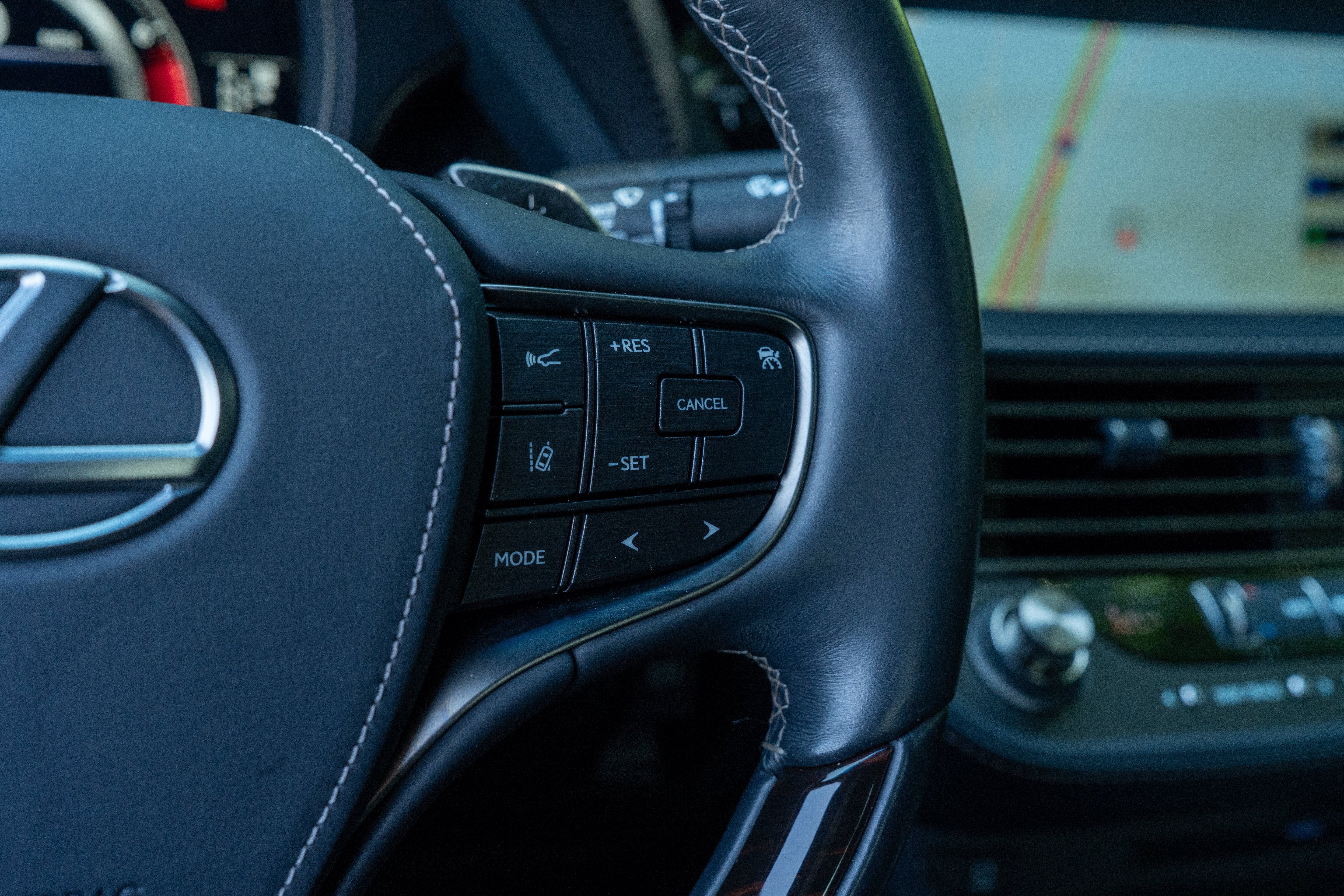 Used 2018 Caviar Lexus 500 image 18