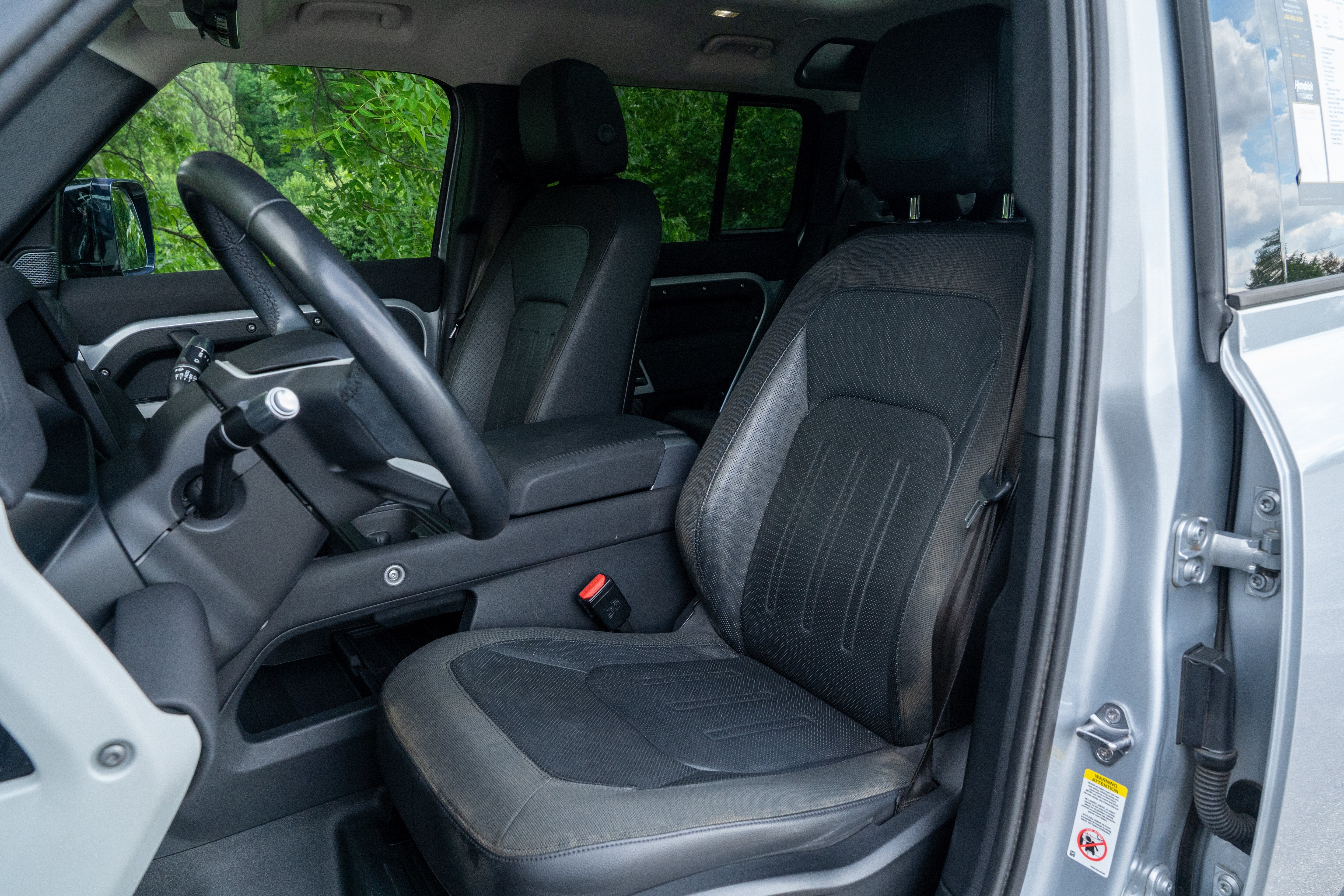 Used 2020 Silver Land Rover First Edition image 16