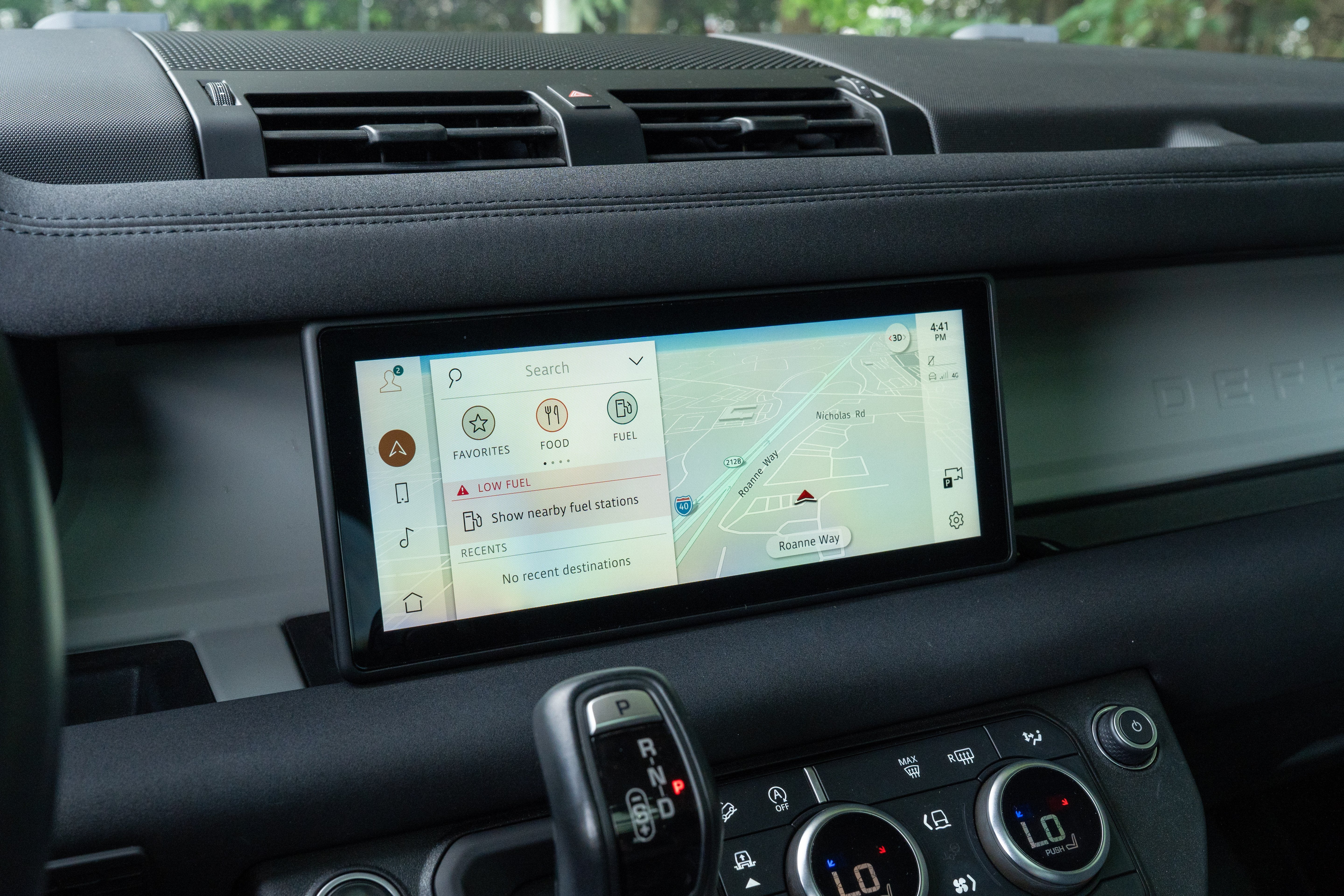 Used 2020 Silver Land Rover First Edition image 19