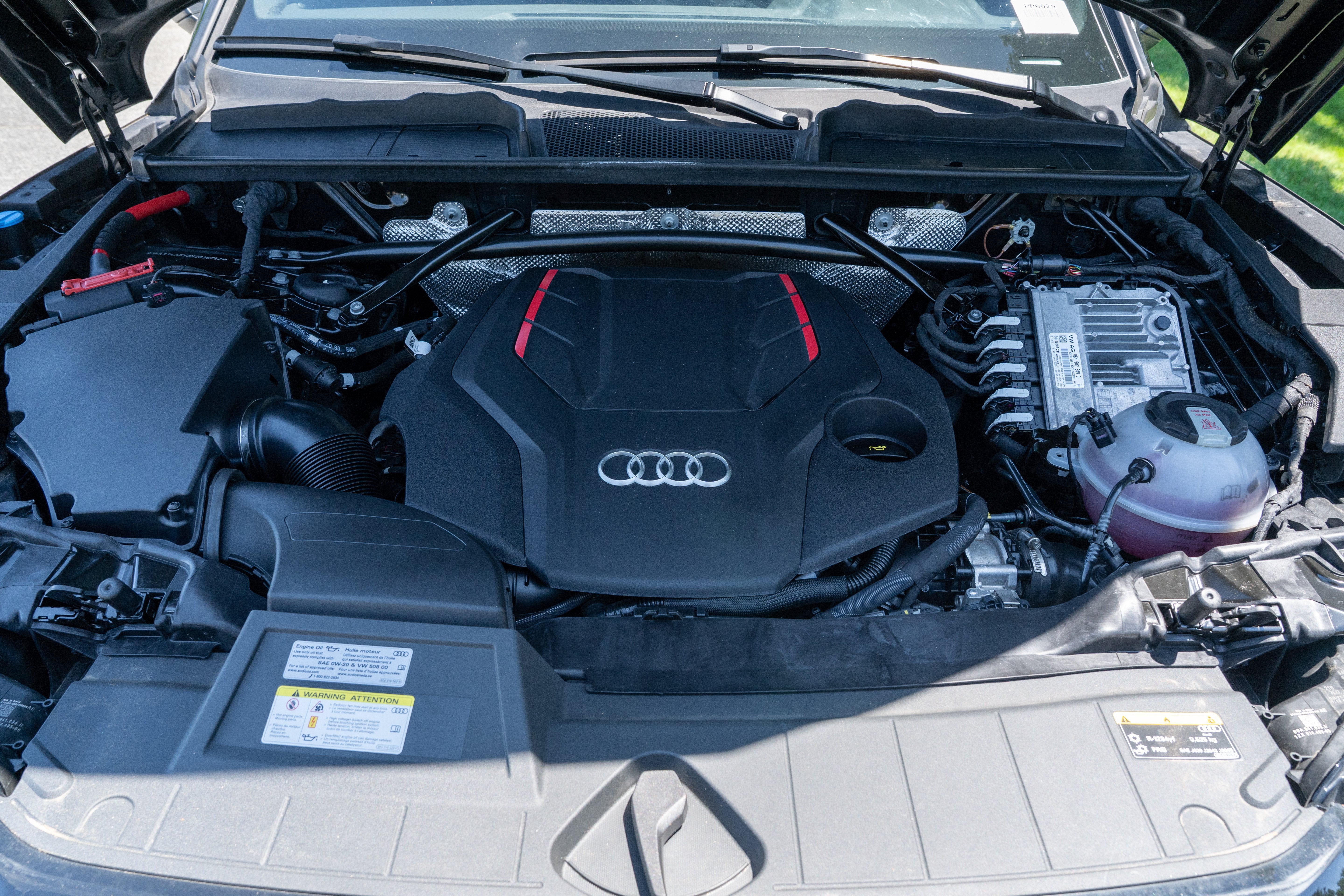 Used 2022 Mythos Black Metallic Audi Premium image 29