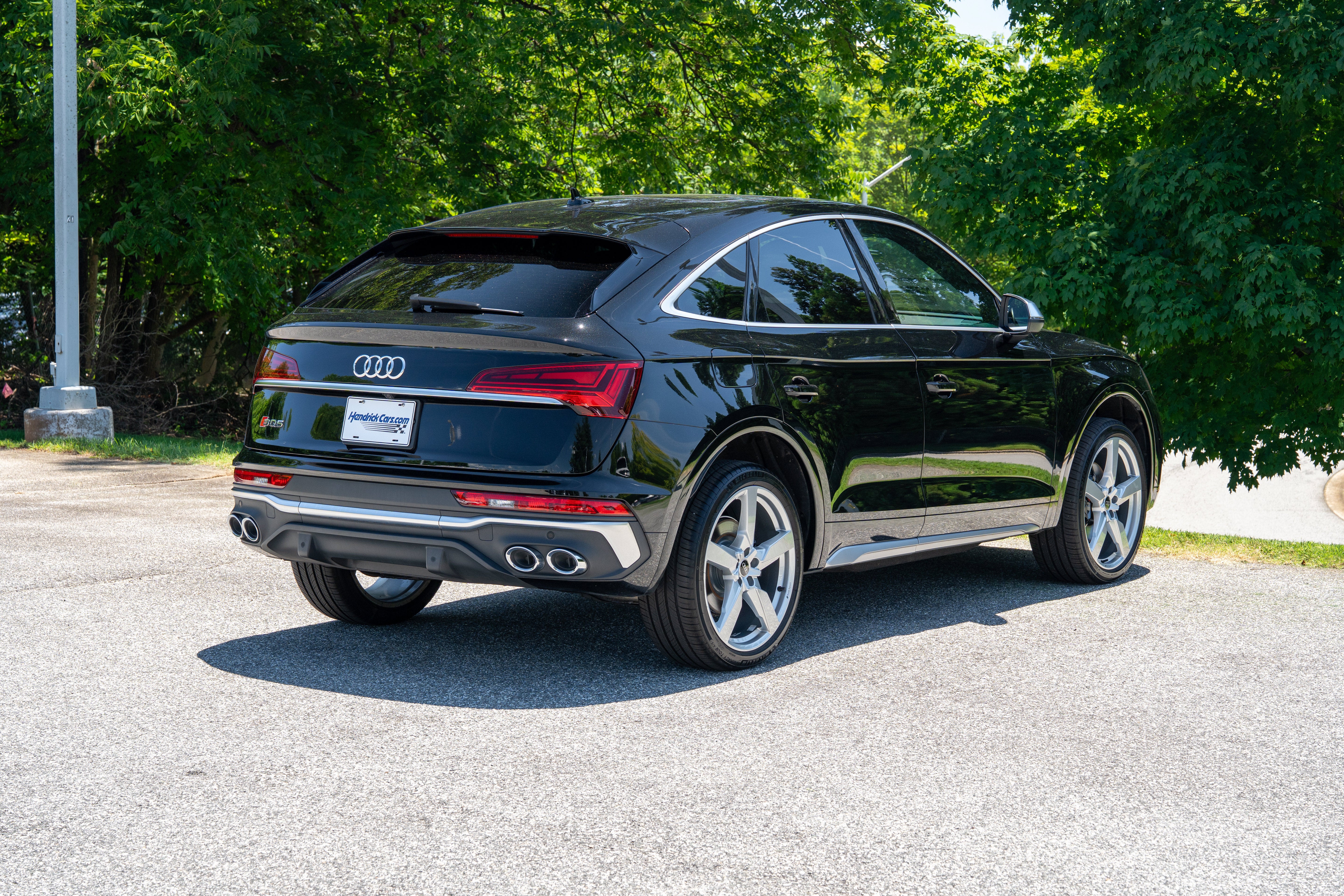 Used 2022 Mythos Black Metallic Audi Premium image 8