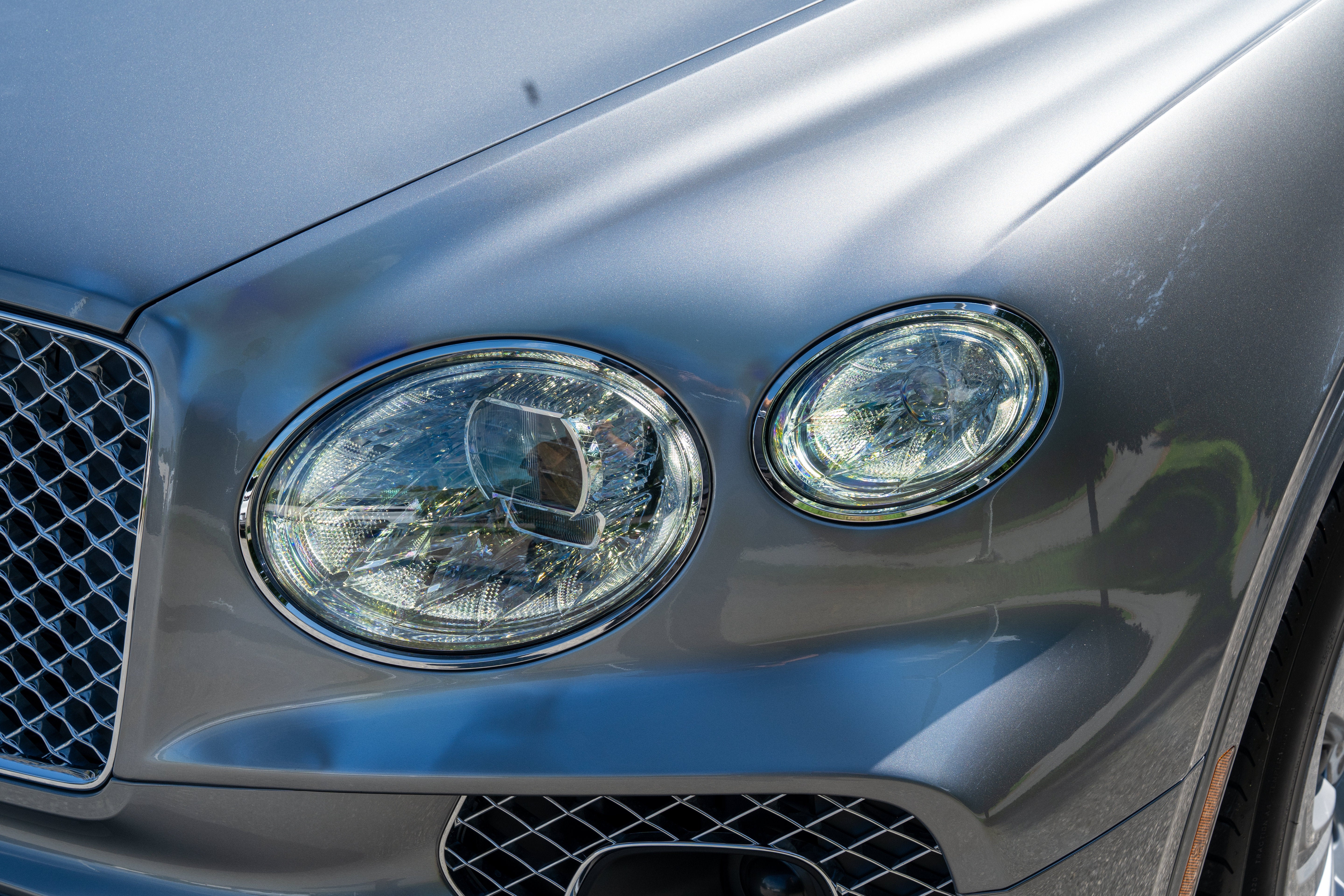 Used 2023 Hallmark Bentley Azure image 4
