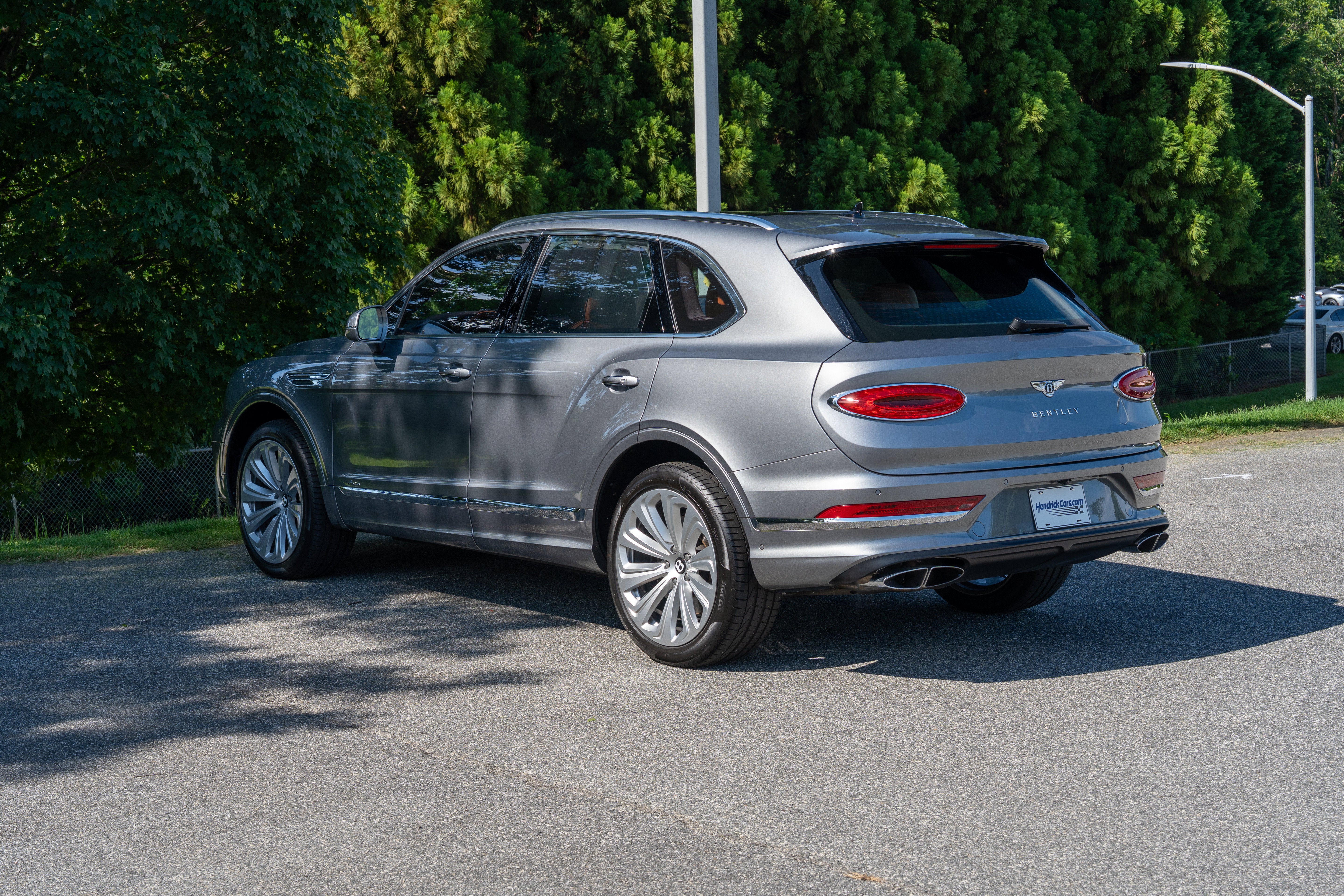 Used 2023 Hallmark Bentley Azure image 6