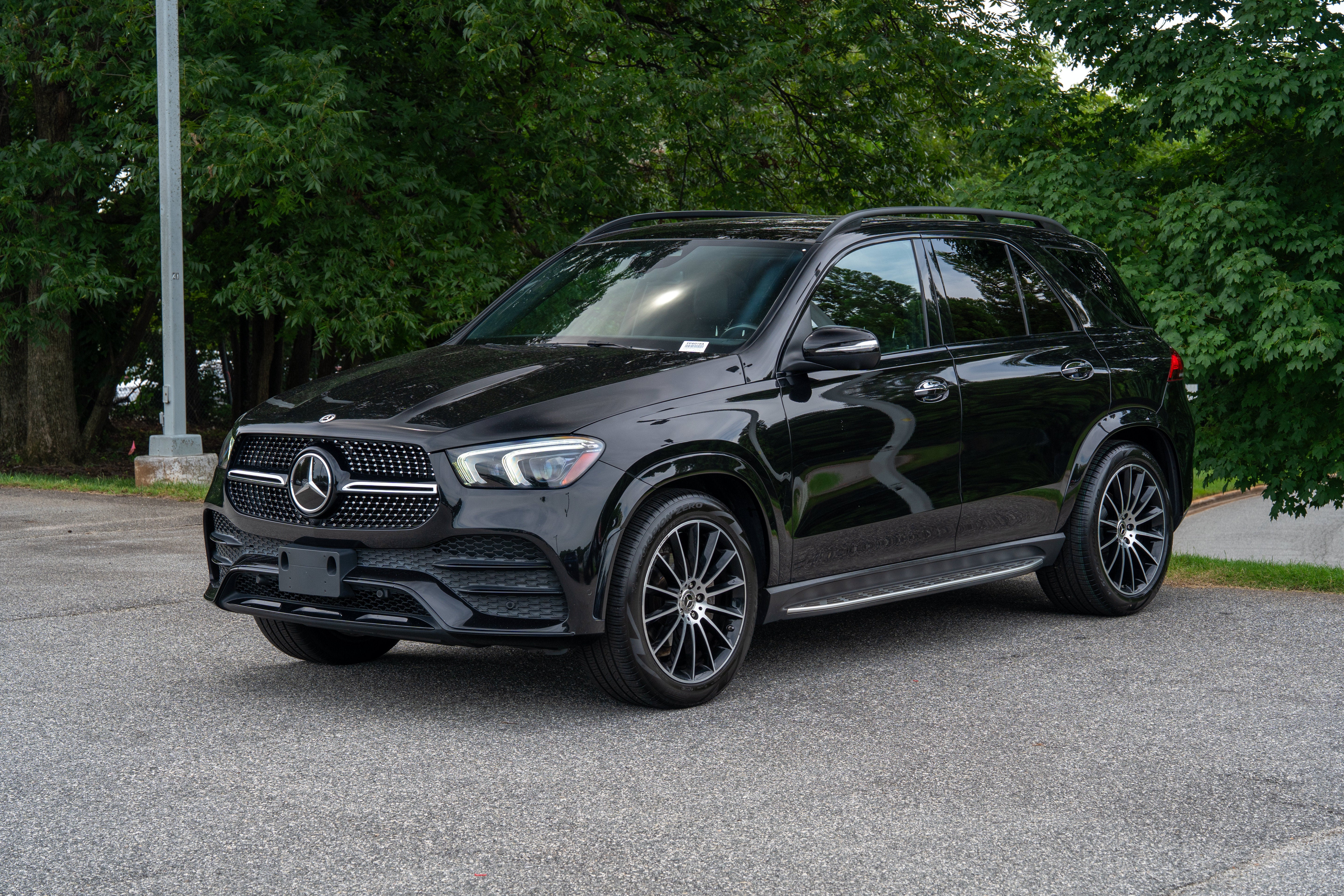 Used 2022 Black Mercedes-Benz 350 4MATIC® image 3