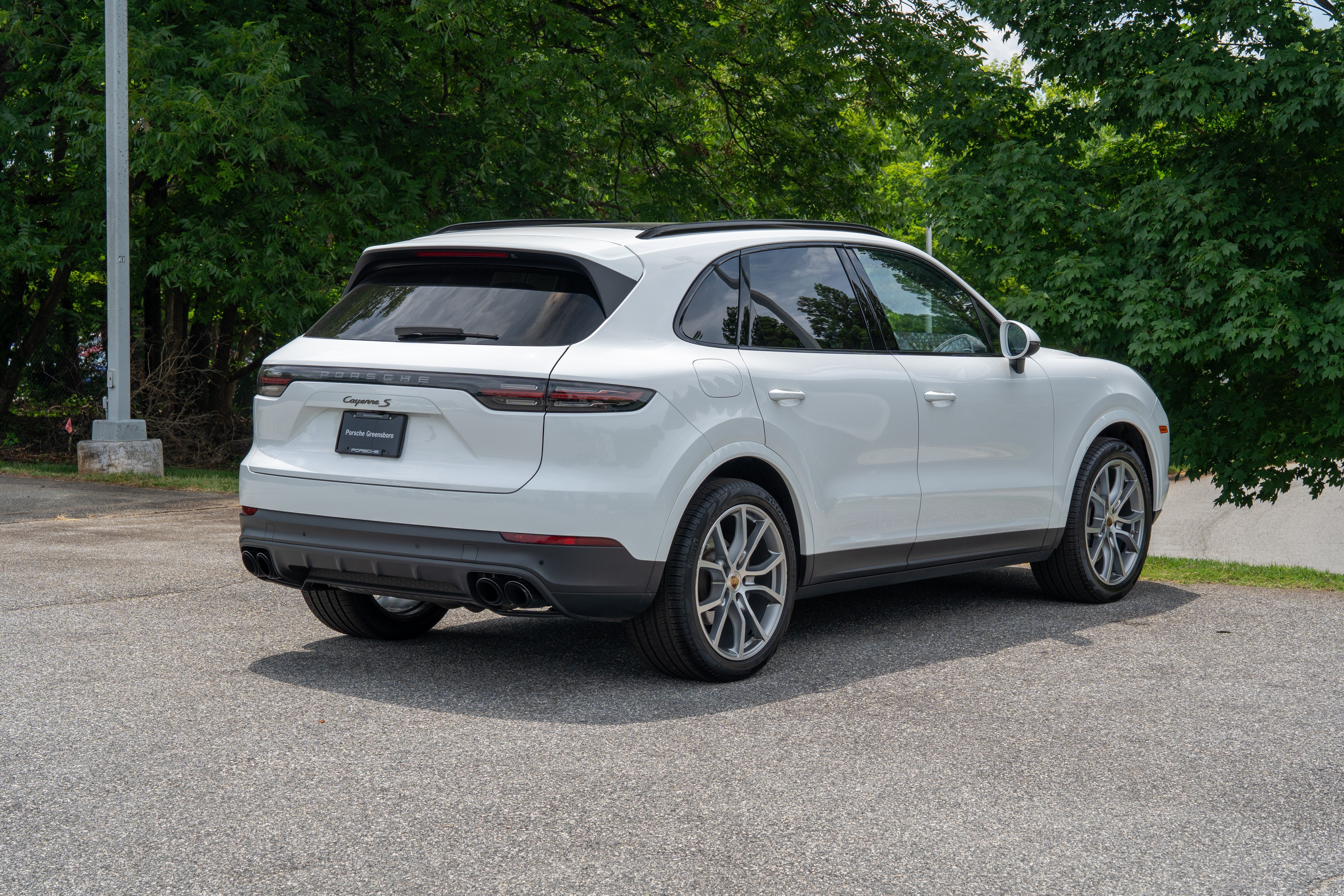 Used 2023 White Porsche S image 7