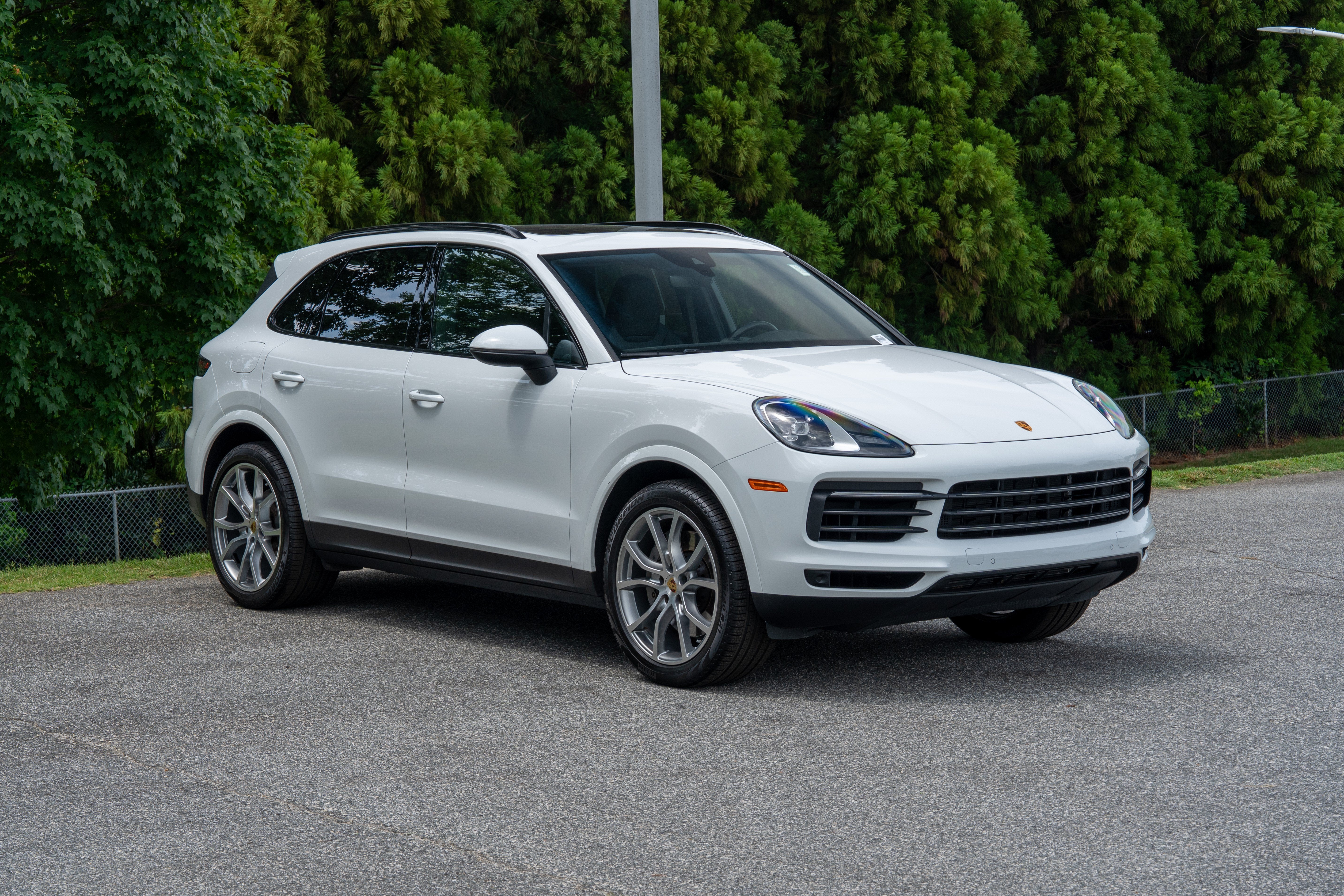 Used 2023 White Porsche S image 9