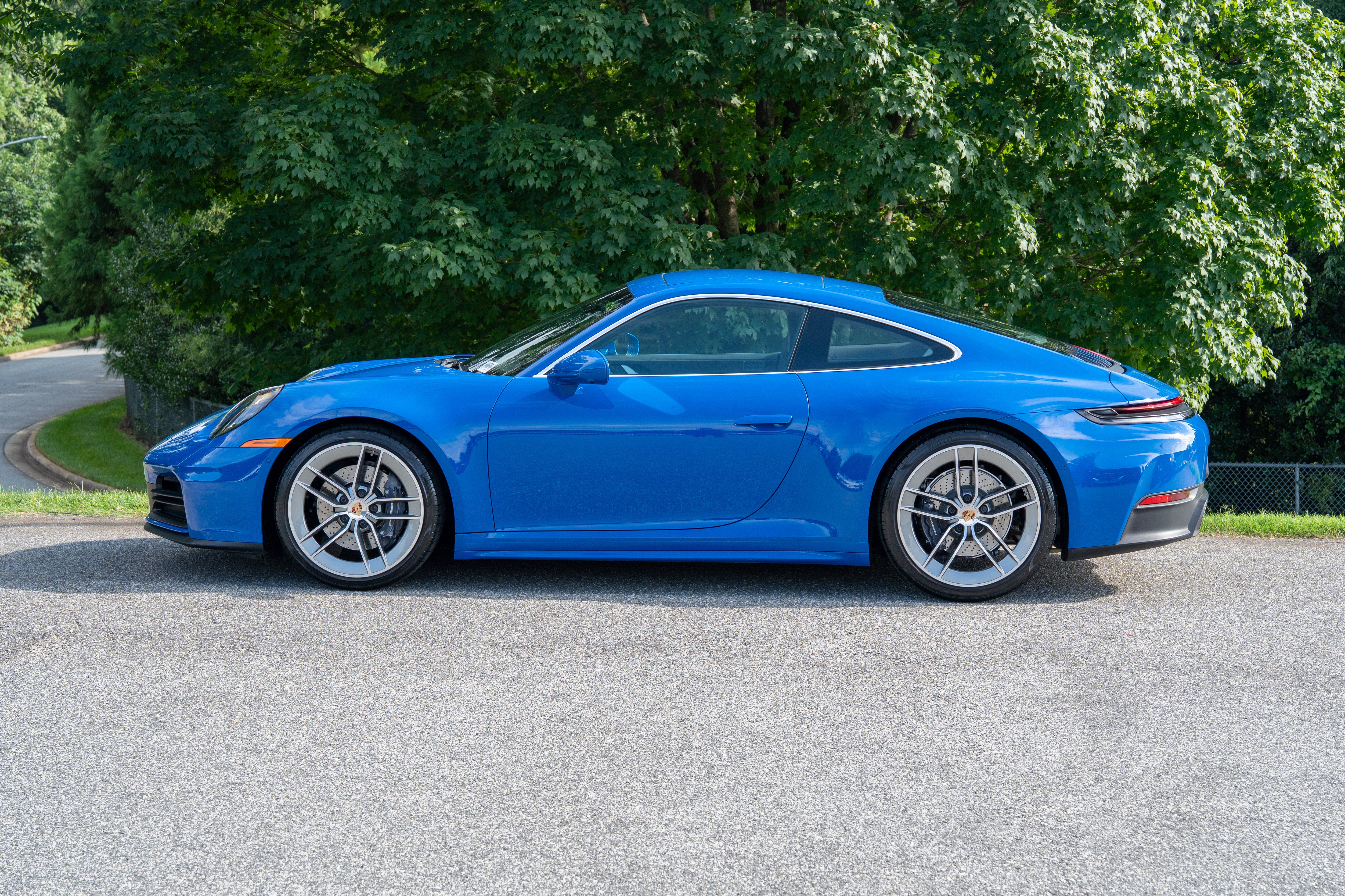 Used 2025 Lugano Blue Porsche Carrera image 2