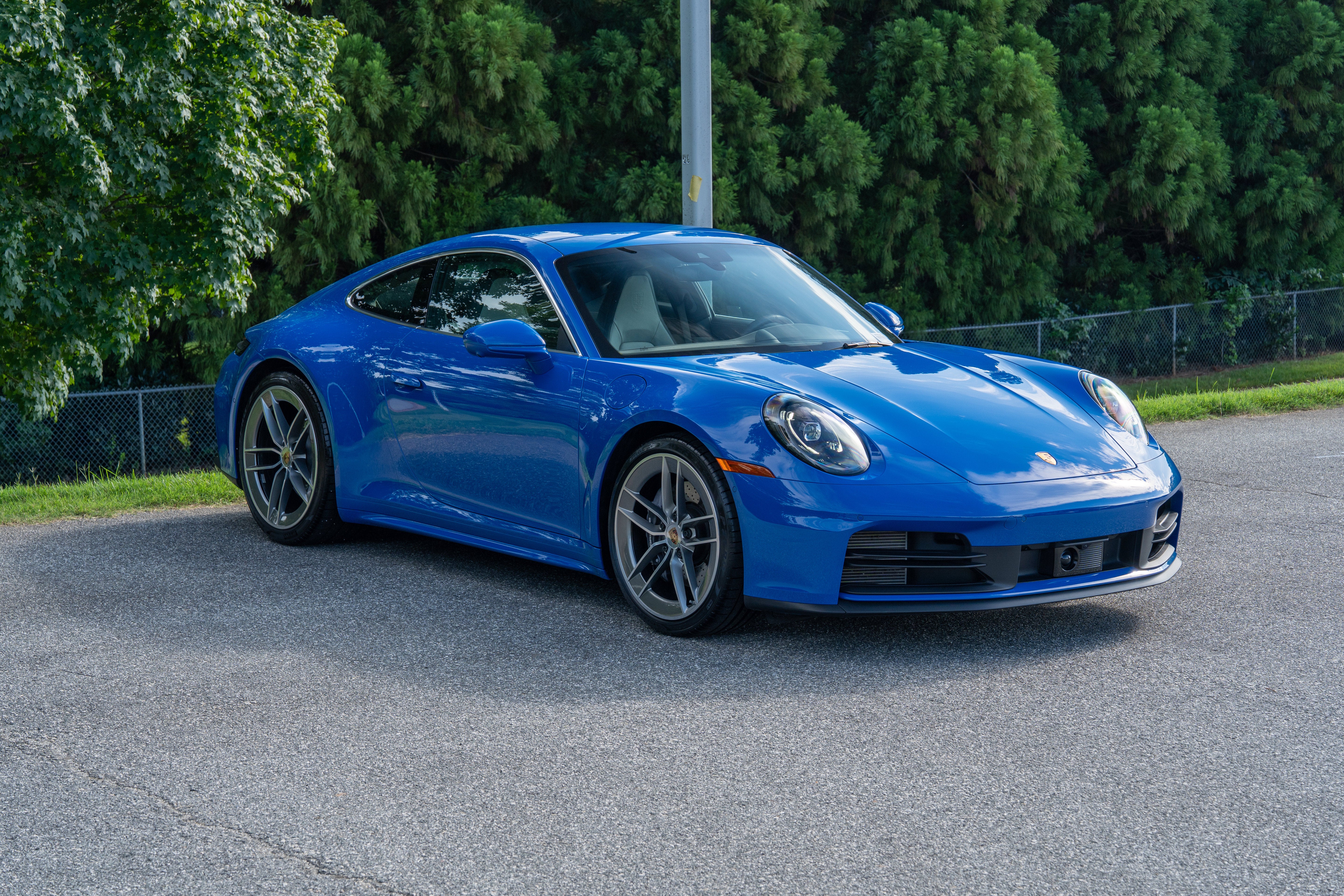 Used 2025 Lugano Blue Porsche Carrera image 9