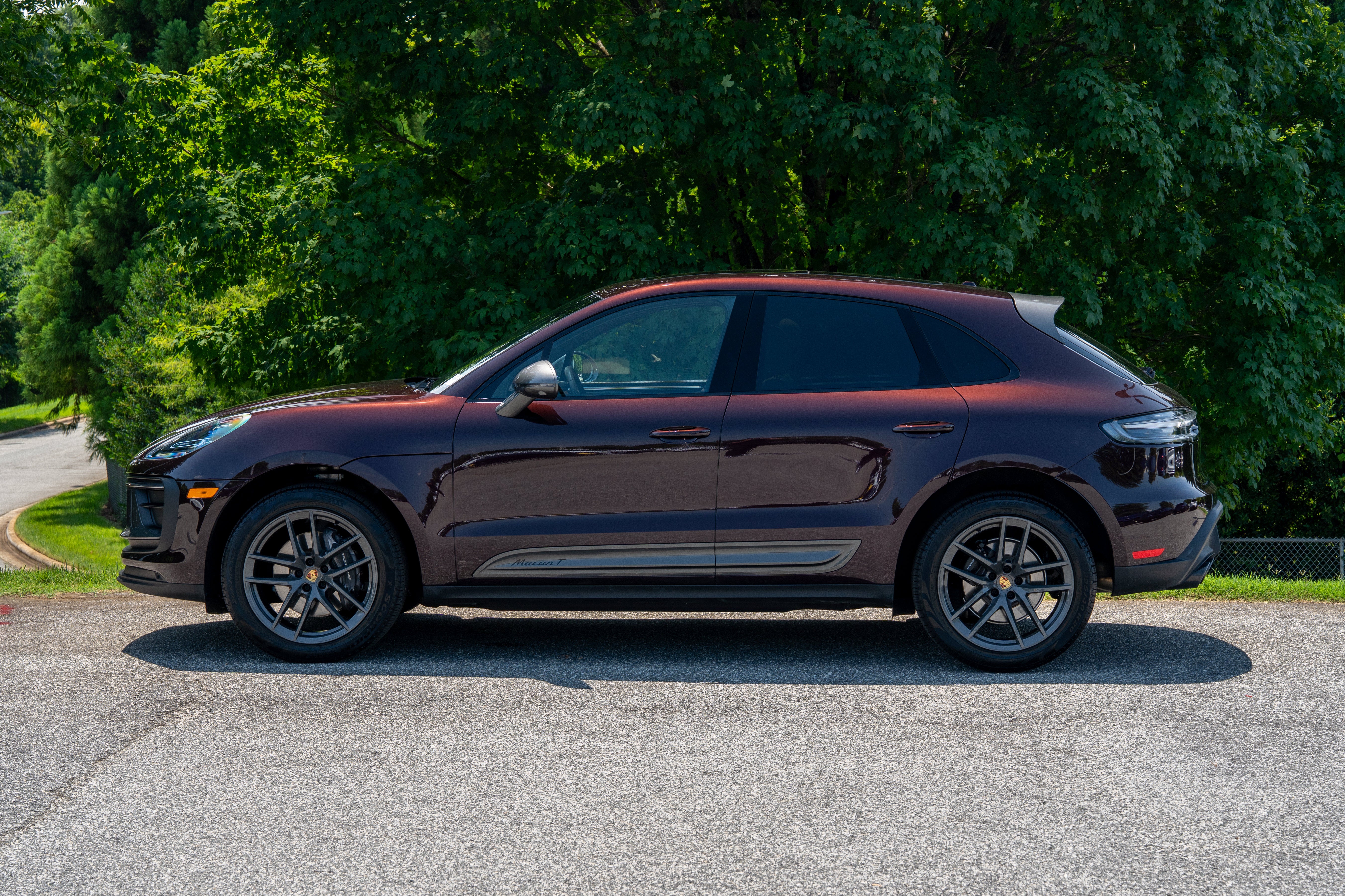 Used 2026 Copper Ruby Metallic Porsche T image 2