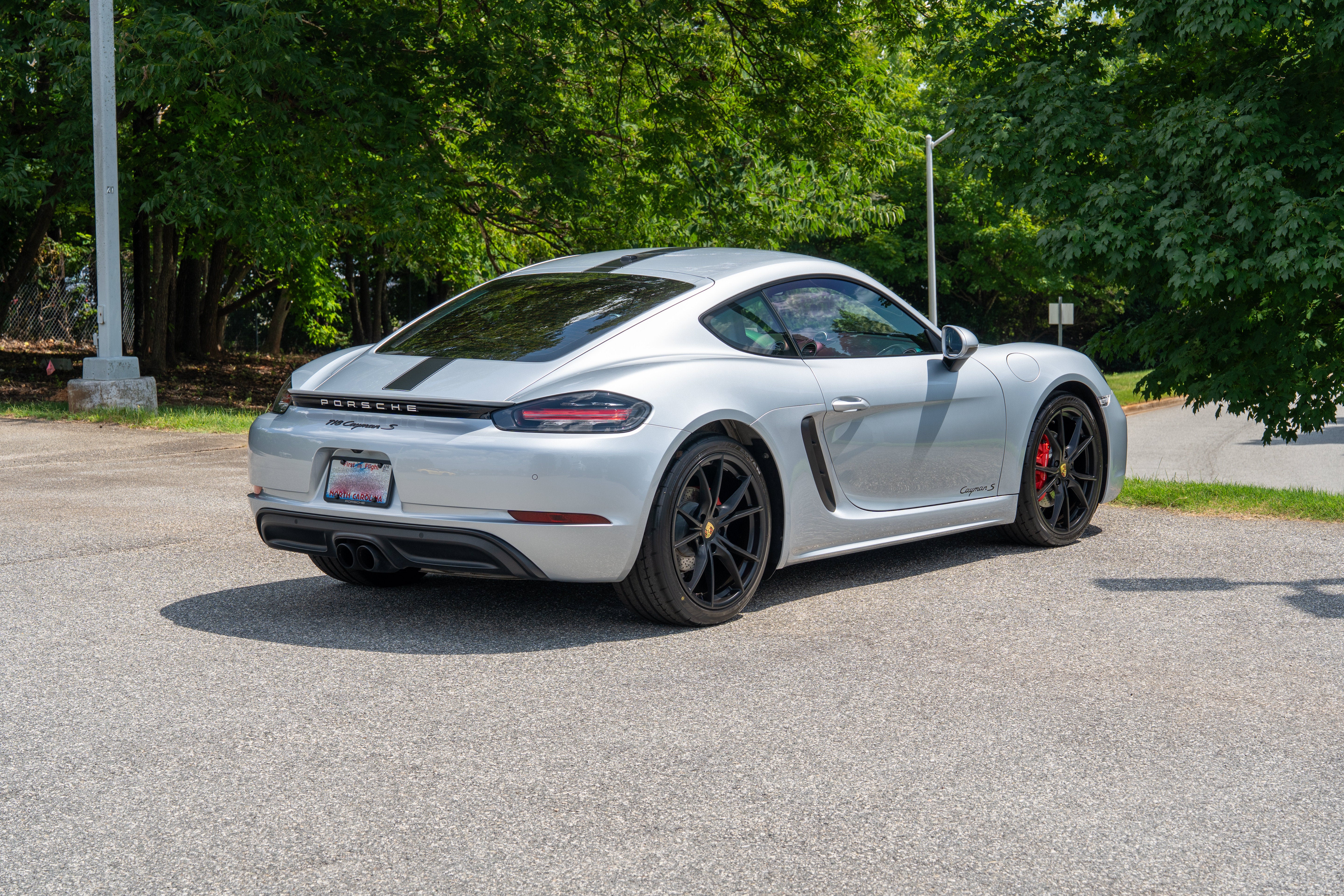 Used 2018 Rhodium Silver Metallic Porsche S image 7