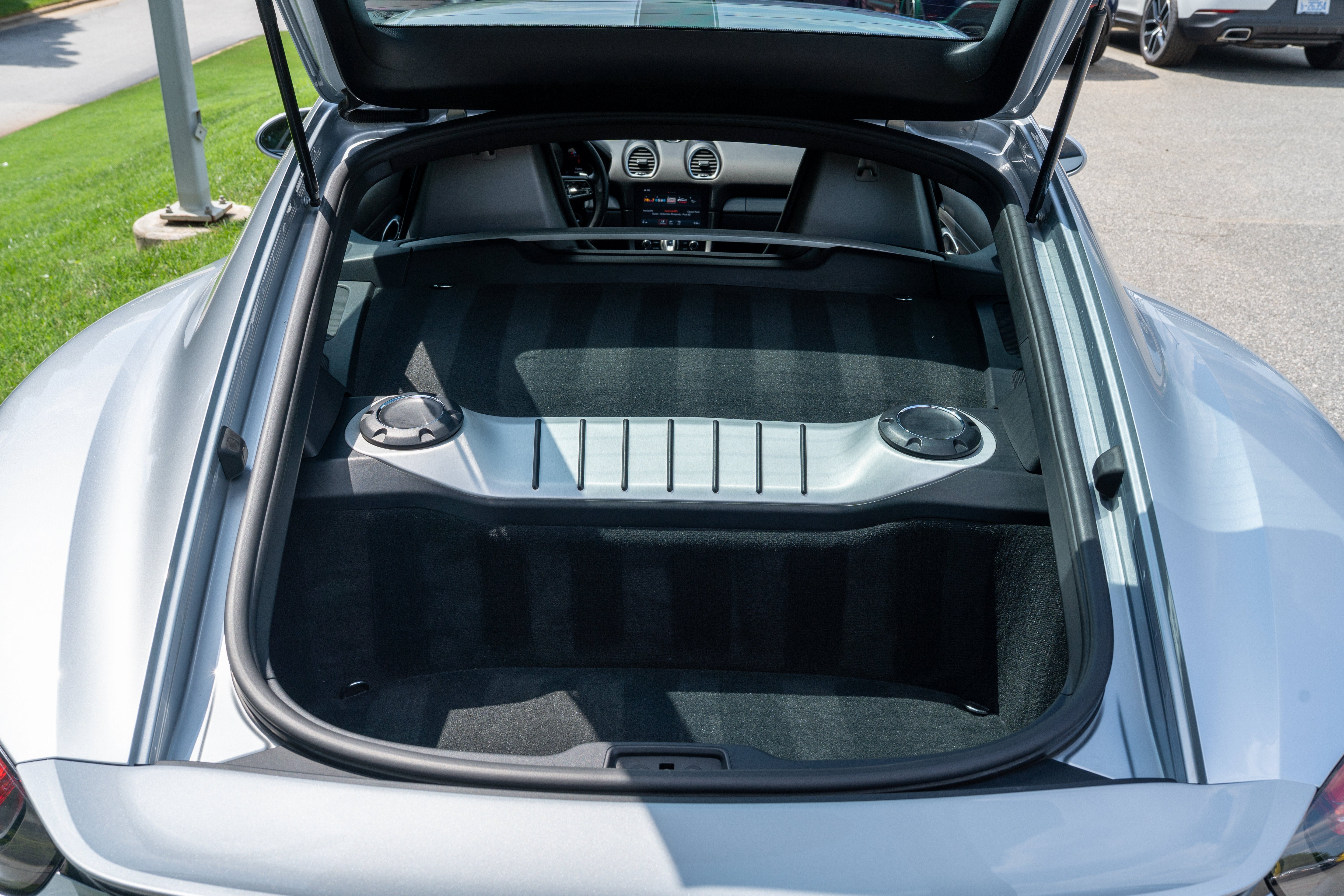 Used 2018 Rhodium Silver Metallic Porsche S image 15