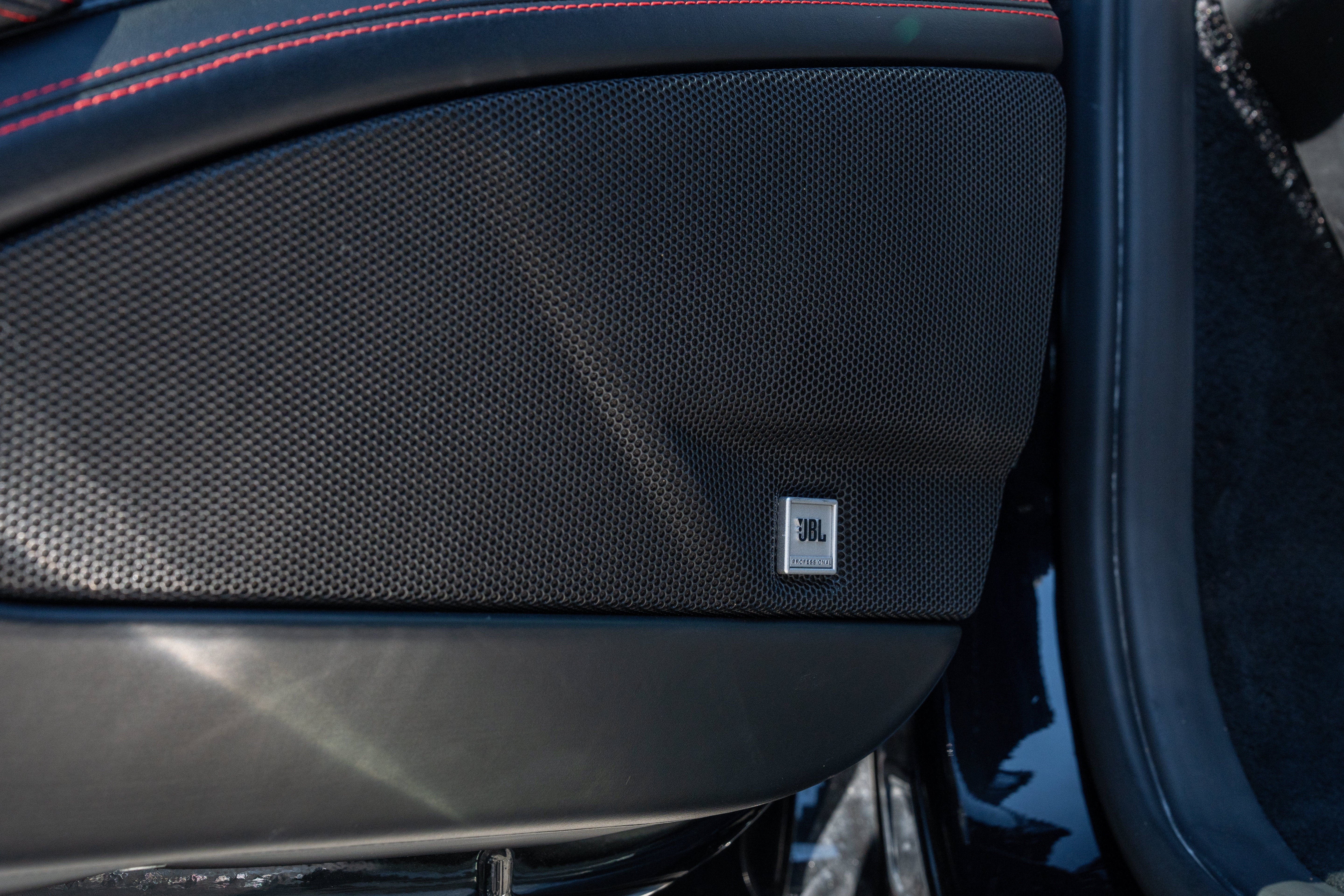 Used 2010 Nero Ferrari  image 27