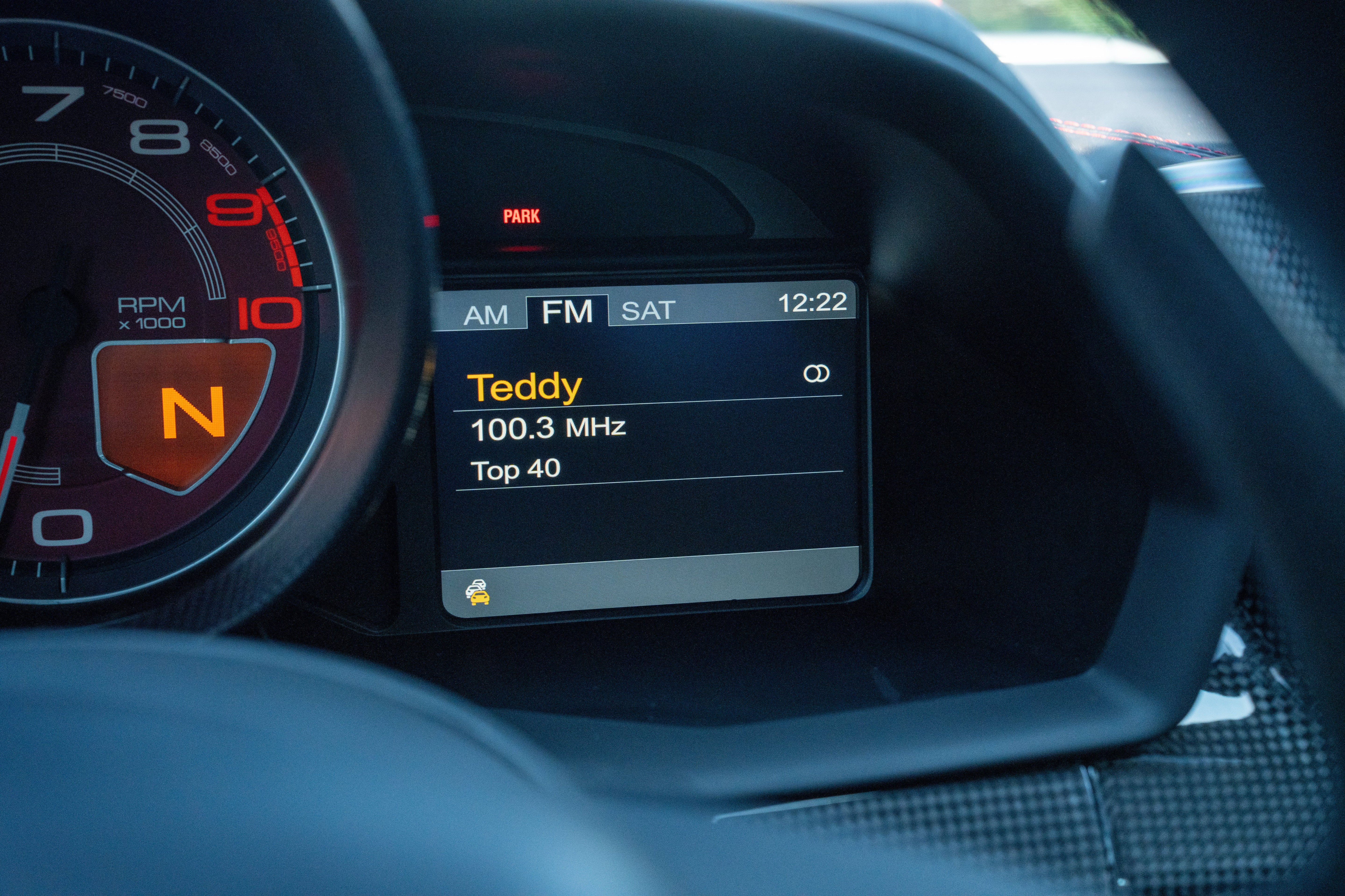 Used 2010 Nero Ferrari  image 40