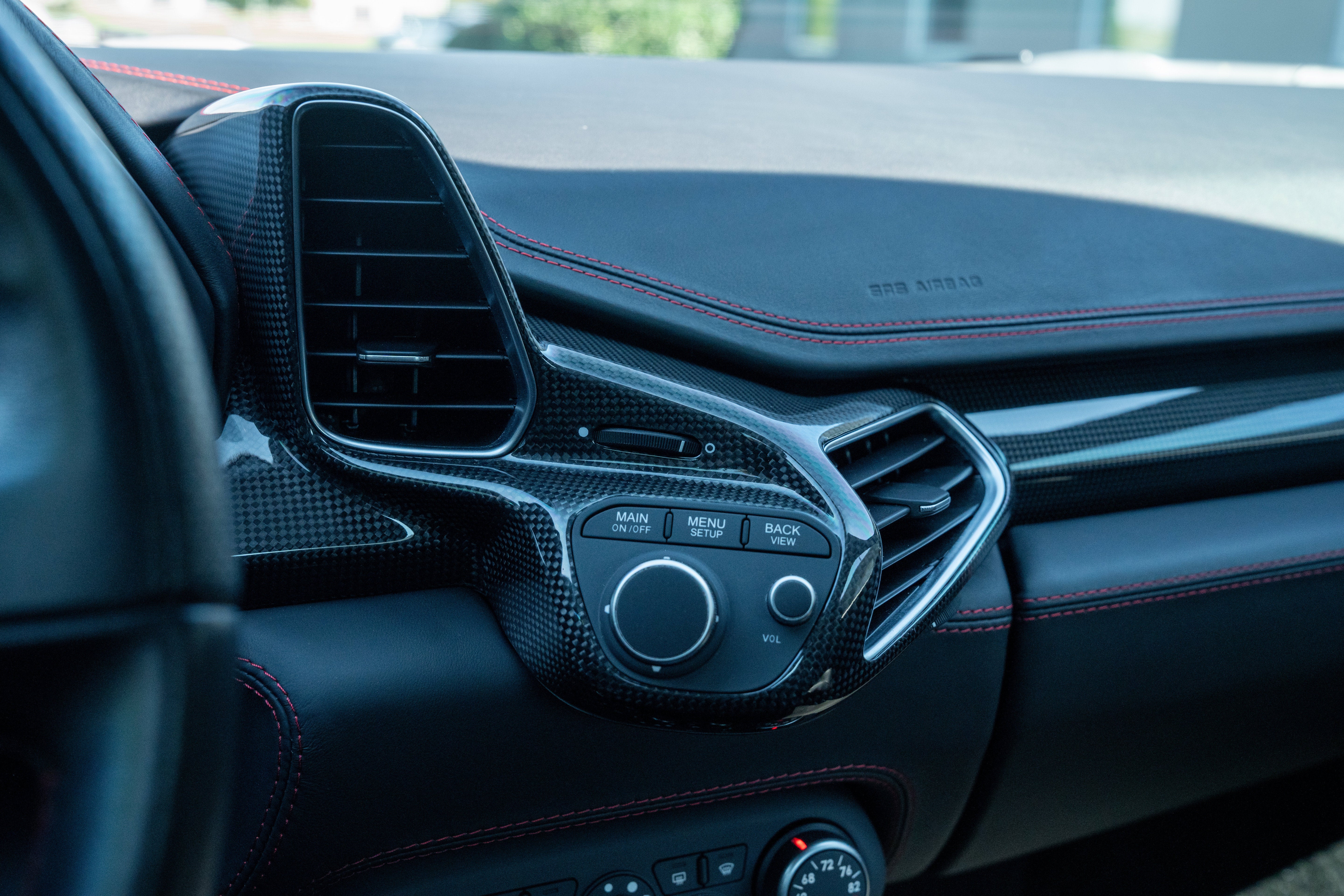 Used 2010 Nero Ferrari  image 42