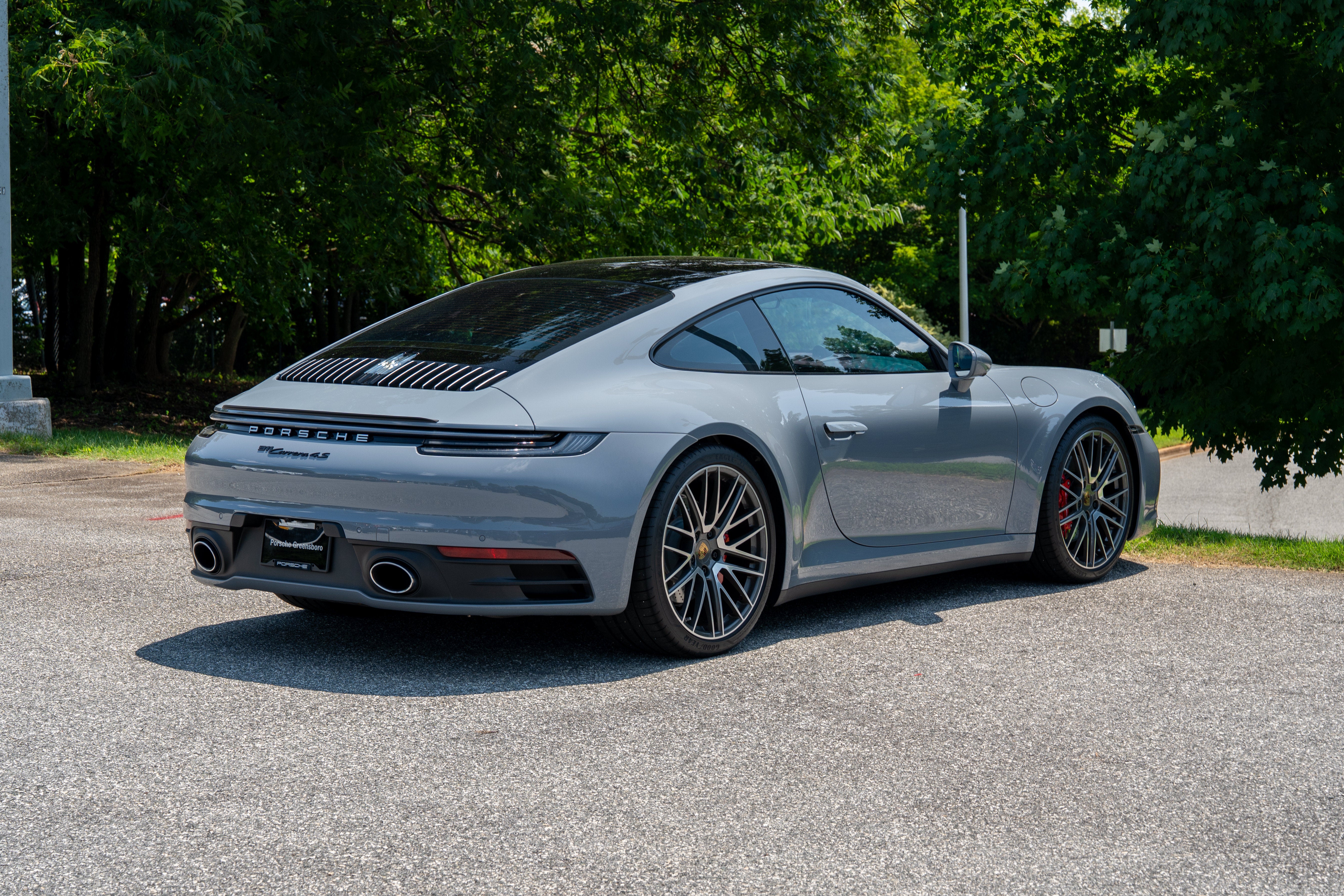 Used 2023 Arctic Grey Porsche Carrera 4S image 7