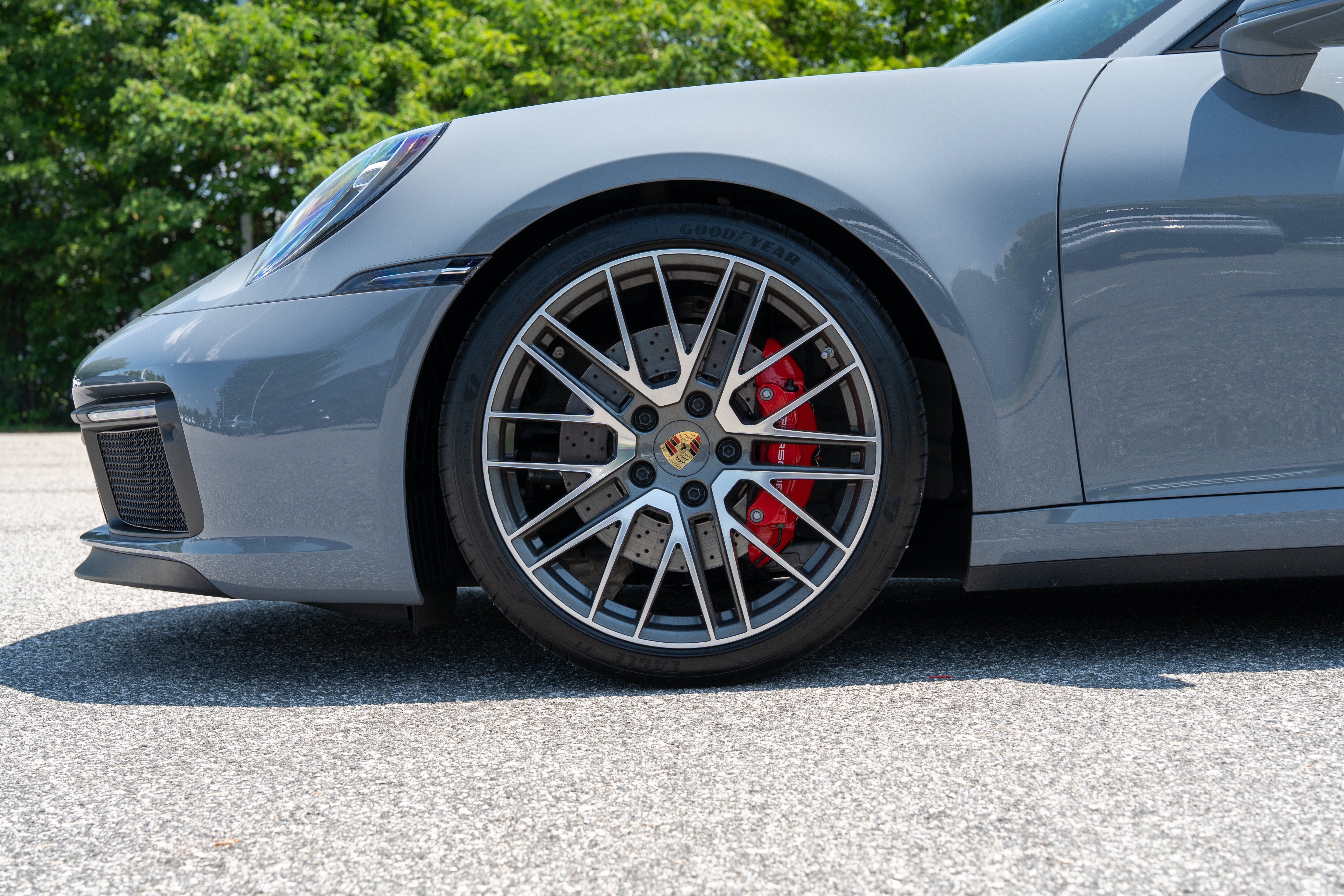 Used 2023 Arctic Grey Porsche Carrera 4S image 11