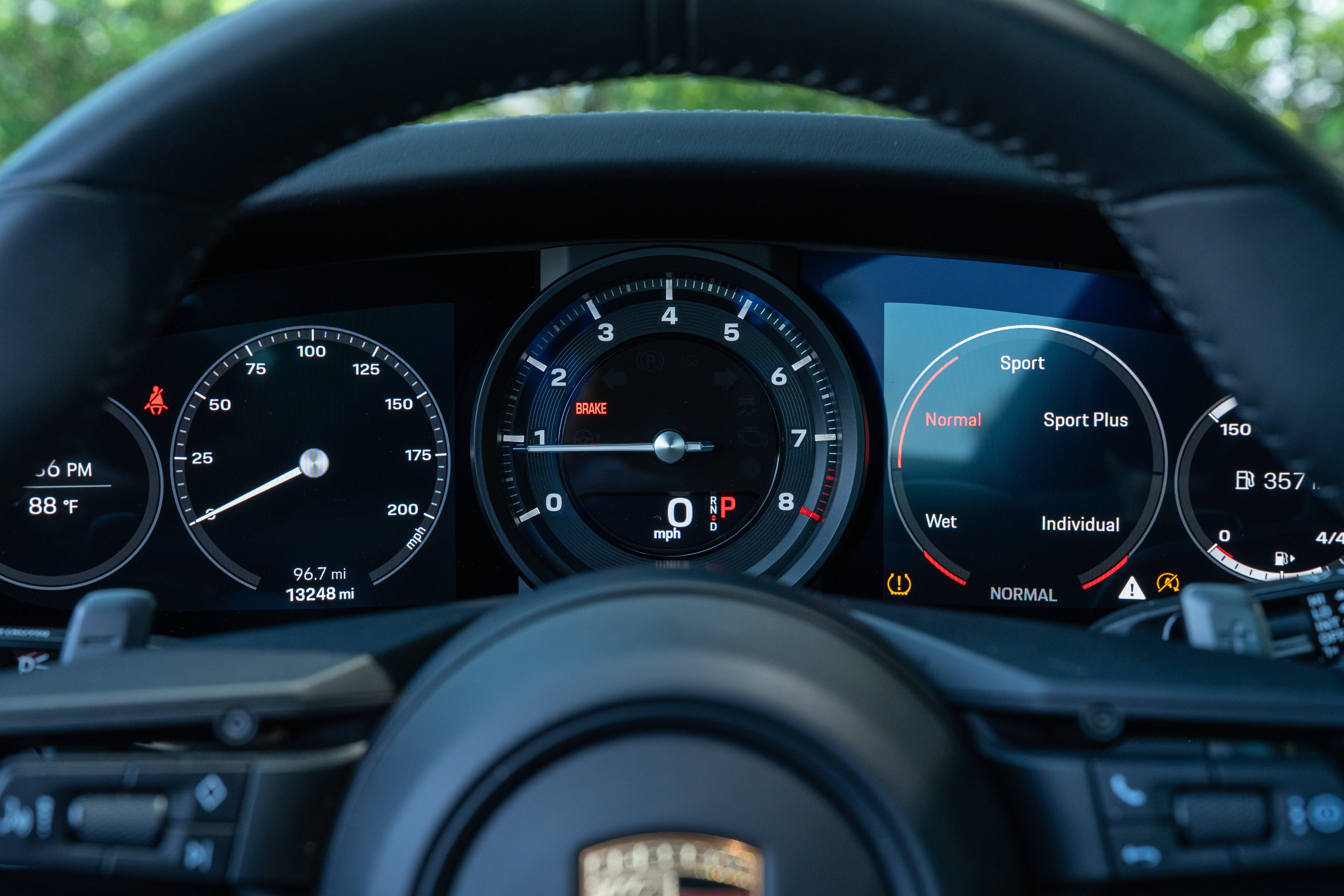 Used 2023 Arctic Grey Porsche Carrera 4S image 26