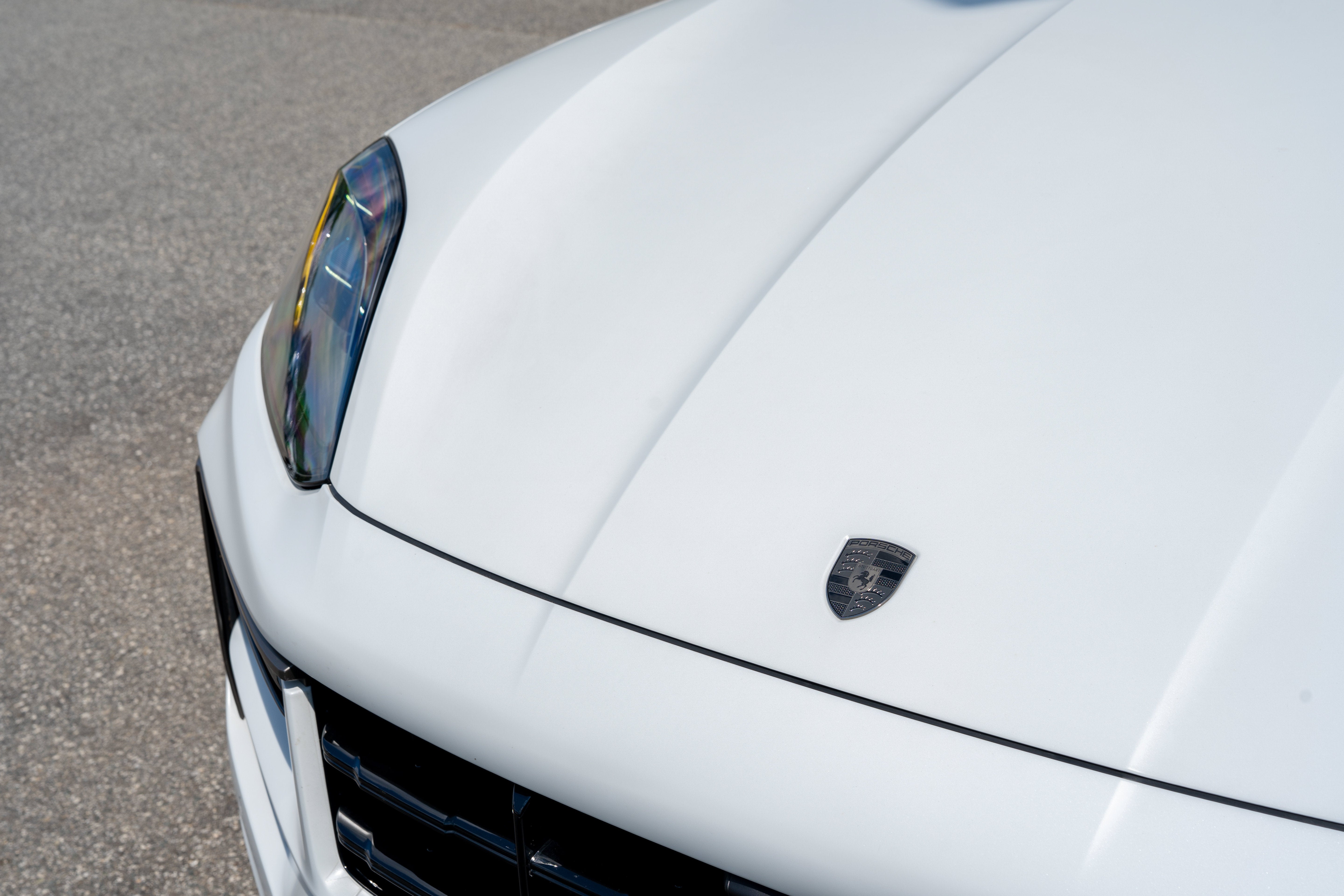 Used 2025 Carrara White Metallic Porsche Turbo E-Hybrid image 18