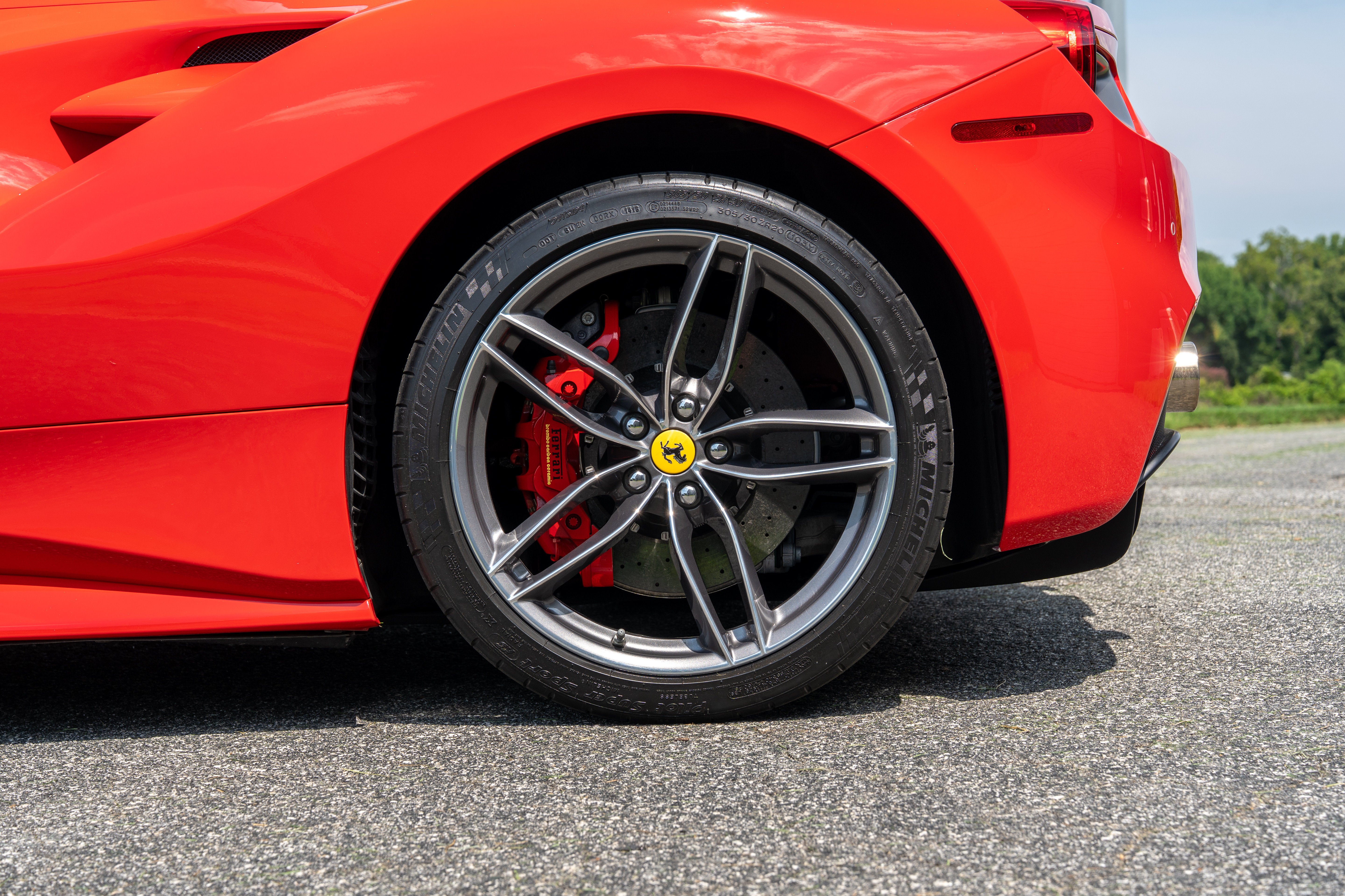 Certified Used 2018 Rosso Corsa Ferrari  image 11