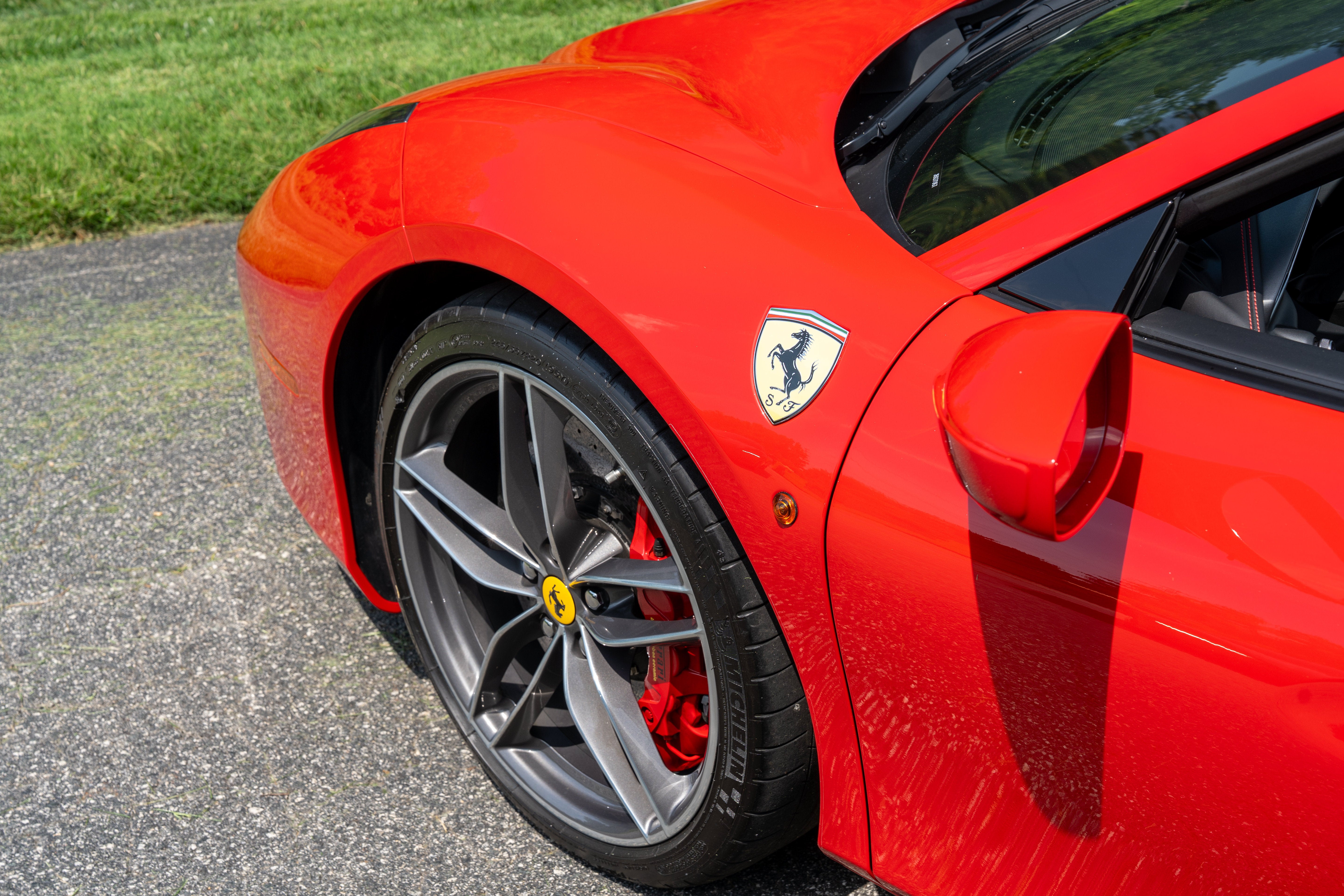 Certified Used 2018 Rosso Corsa Ferrari  image 12