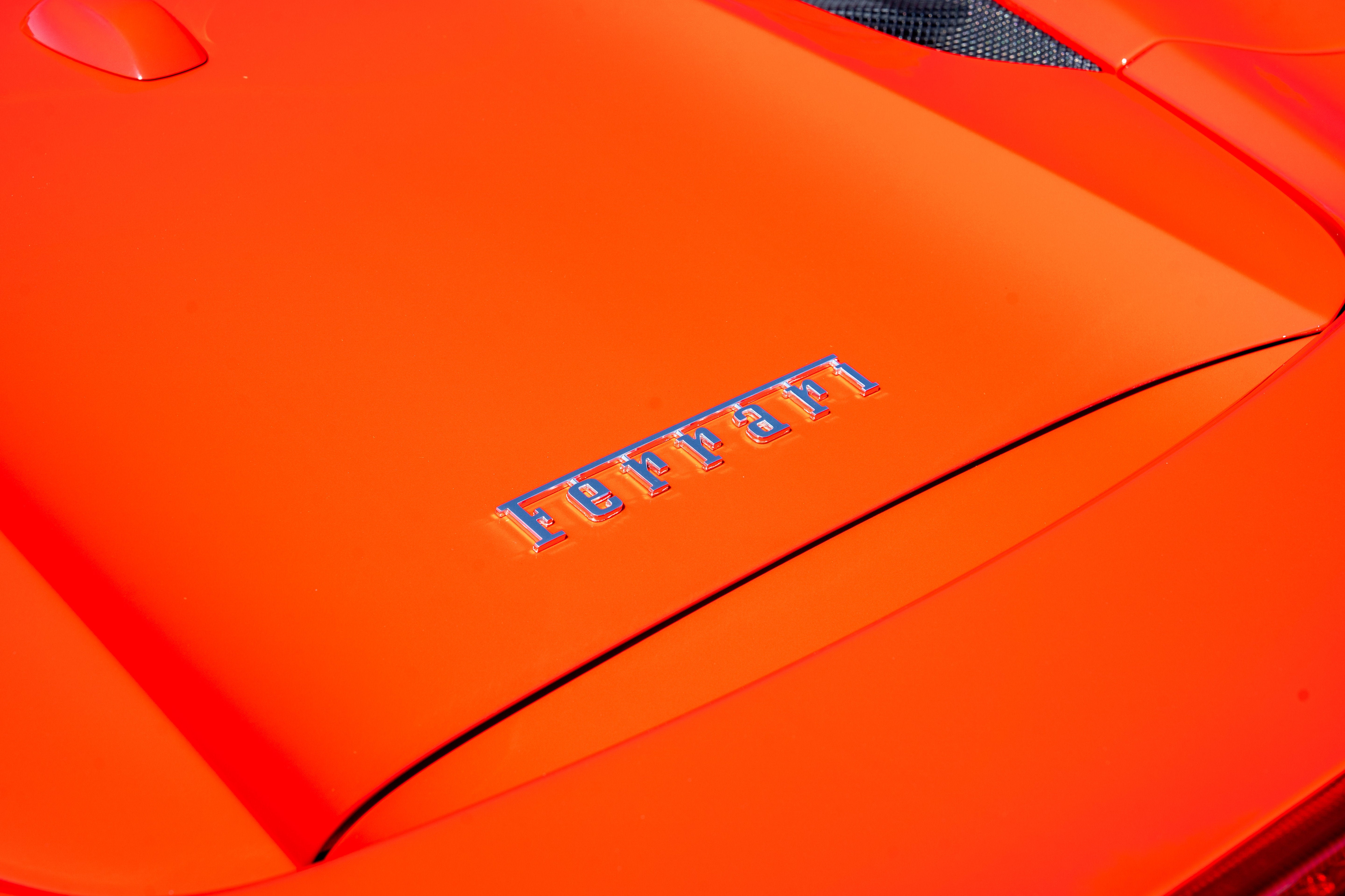 Certified Used 2018 Rosso Corsa Ferrari  image 17